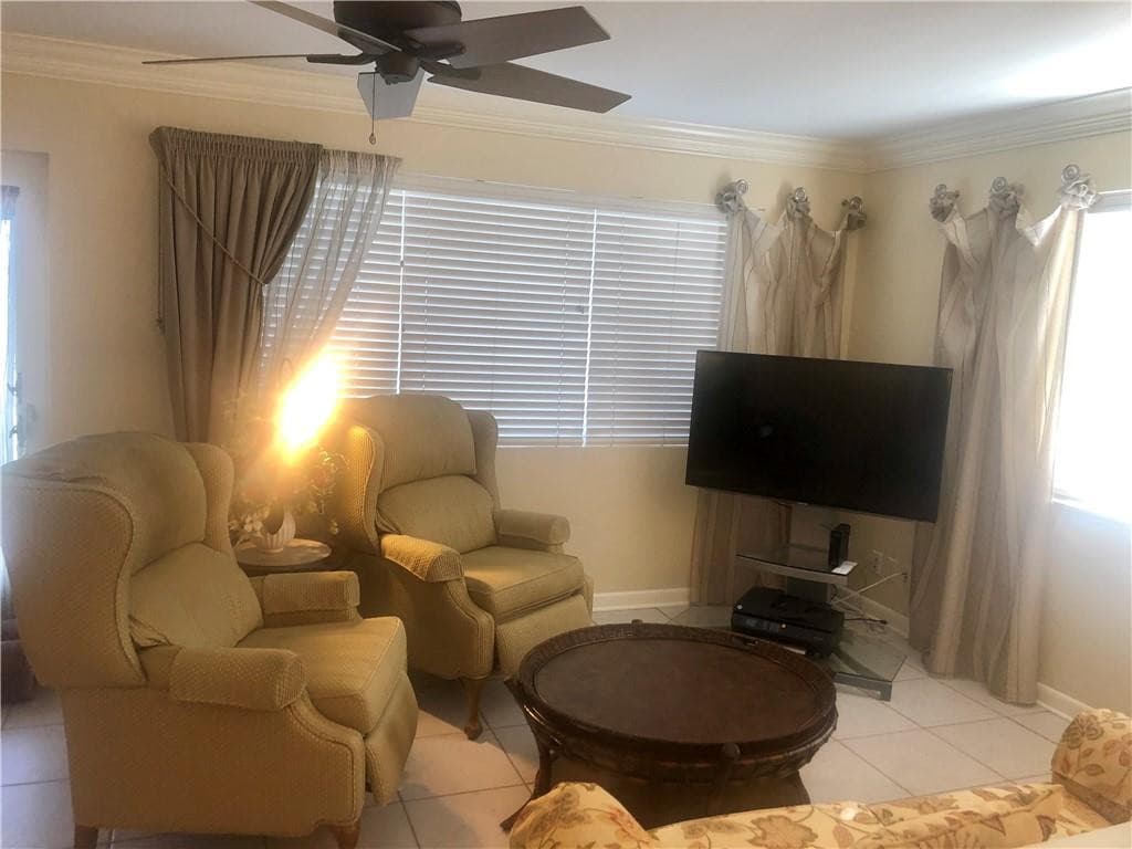 137 Farnham F 137, Deerfield Beach, FL 33442 — photo 13 of 96