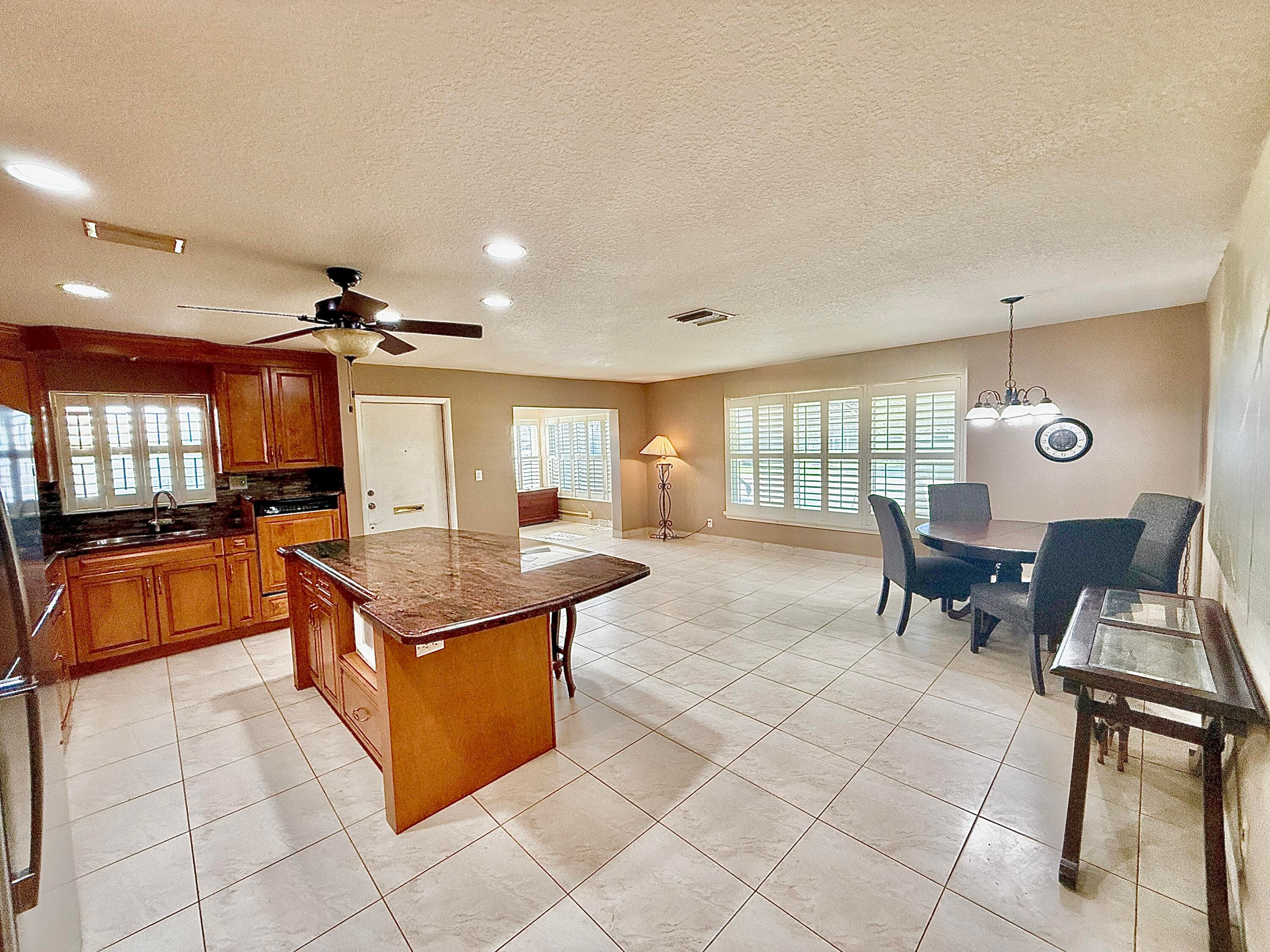 220 Country Lane A, Boynton Beach, FL 33435 — photo 1 of 20