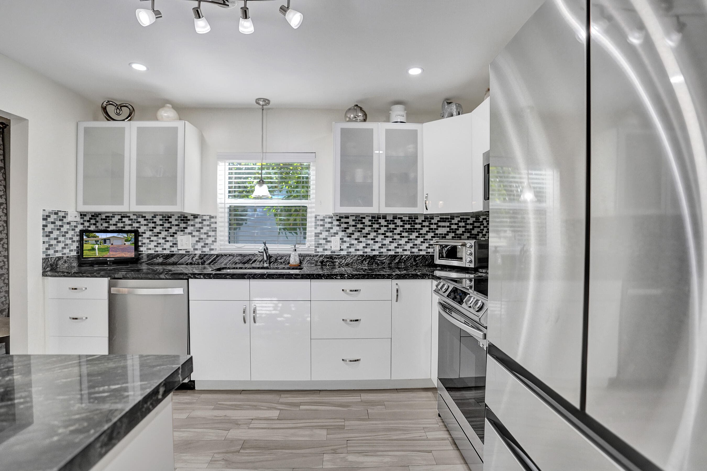 5965 Los Alamos Lane, Delray Beach, FL 33484 — photo 18 of 62