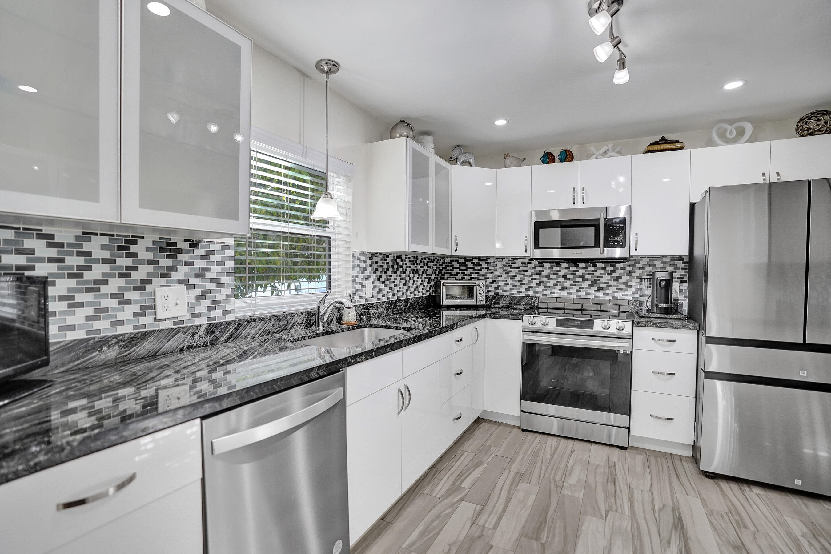 5965 Los Alamos Lane, Delray Beach, FL 33484 — photo 21 of 62