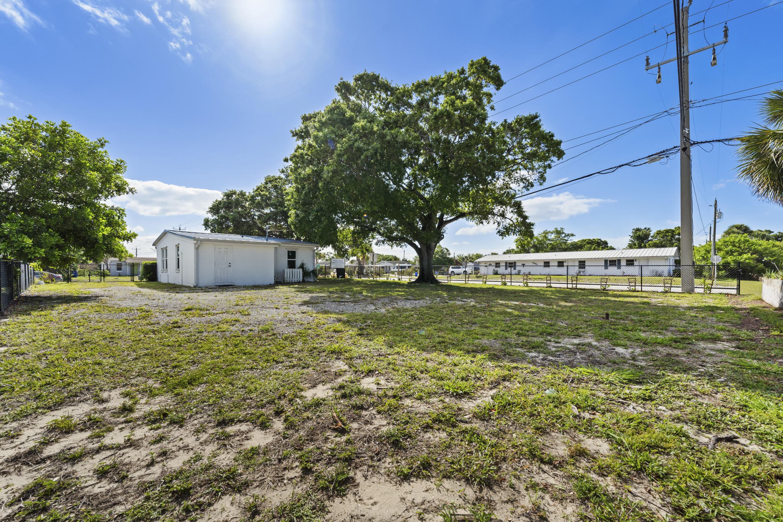 1324 16th Street, Vero Beach, FL — photo 19 of 26