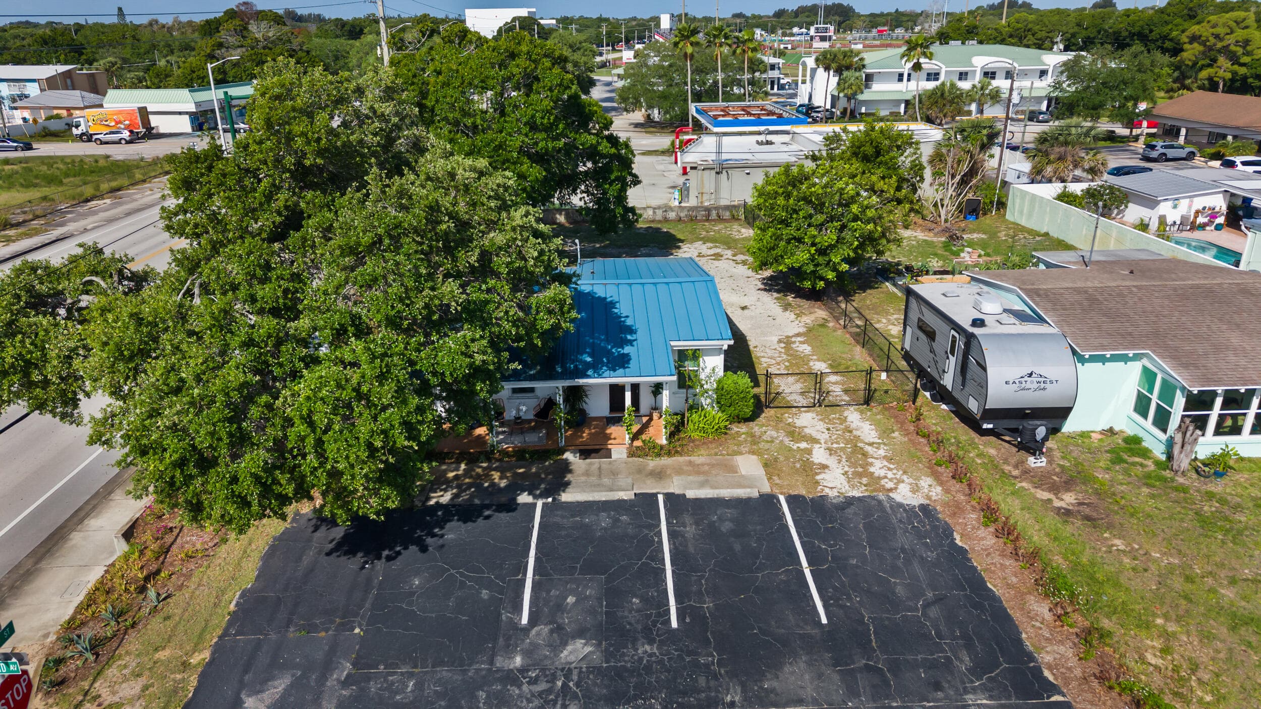 1324 16th Street, Vero Beach, FL — photo 22 of 26