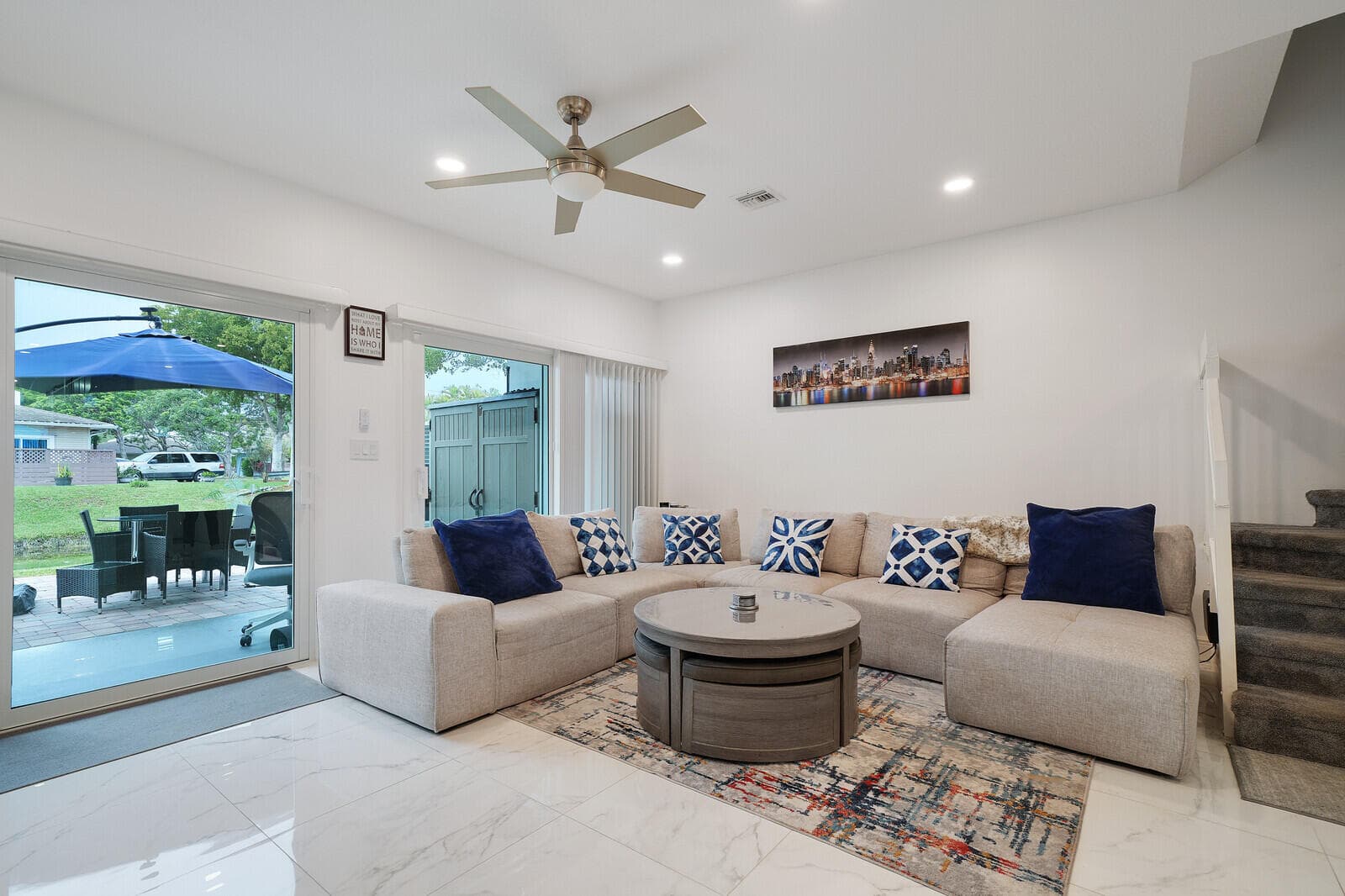 4807 S Hemingway Circle, Margate, FL 33063 — photo 6 of 34