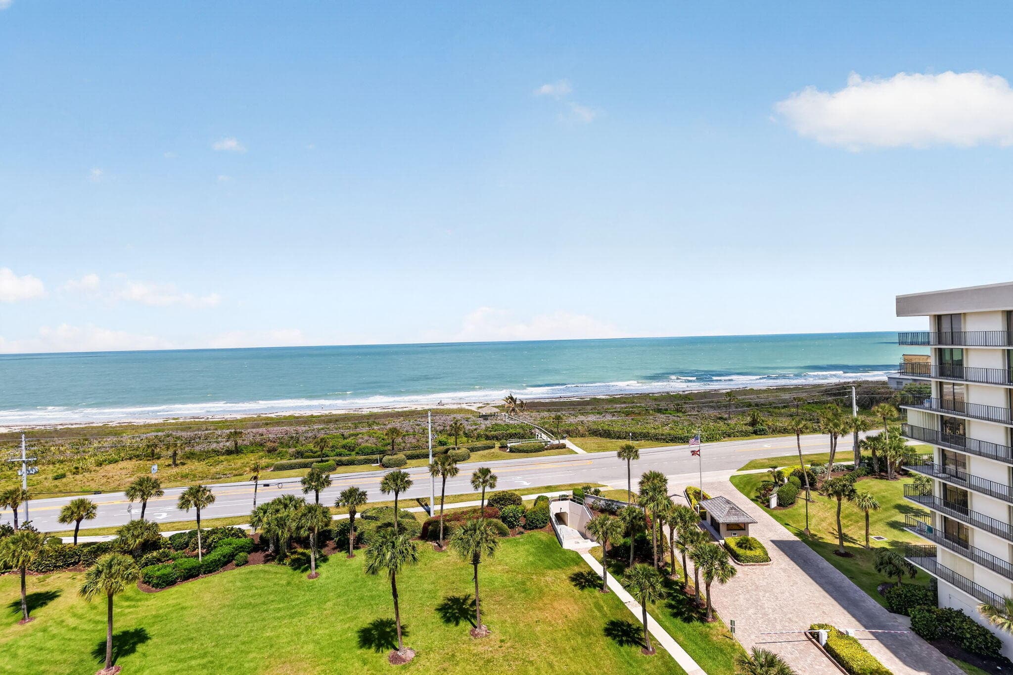 5061 N Highway A1a 905, Hutchinson Island, FL 34949 — photo 13 of 47
