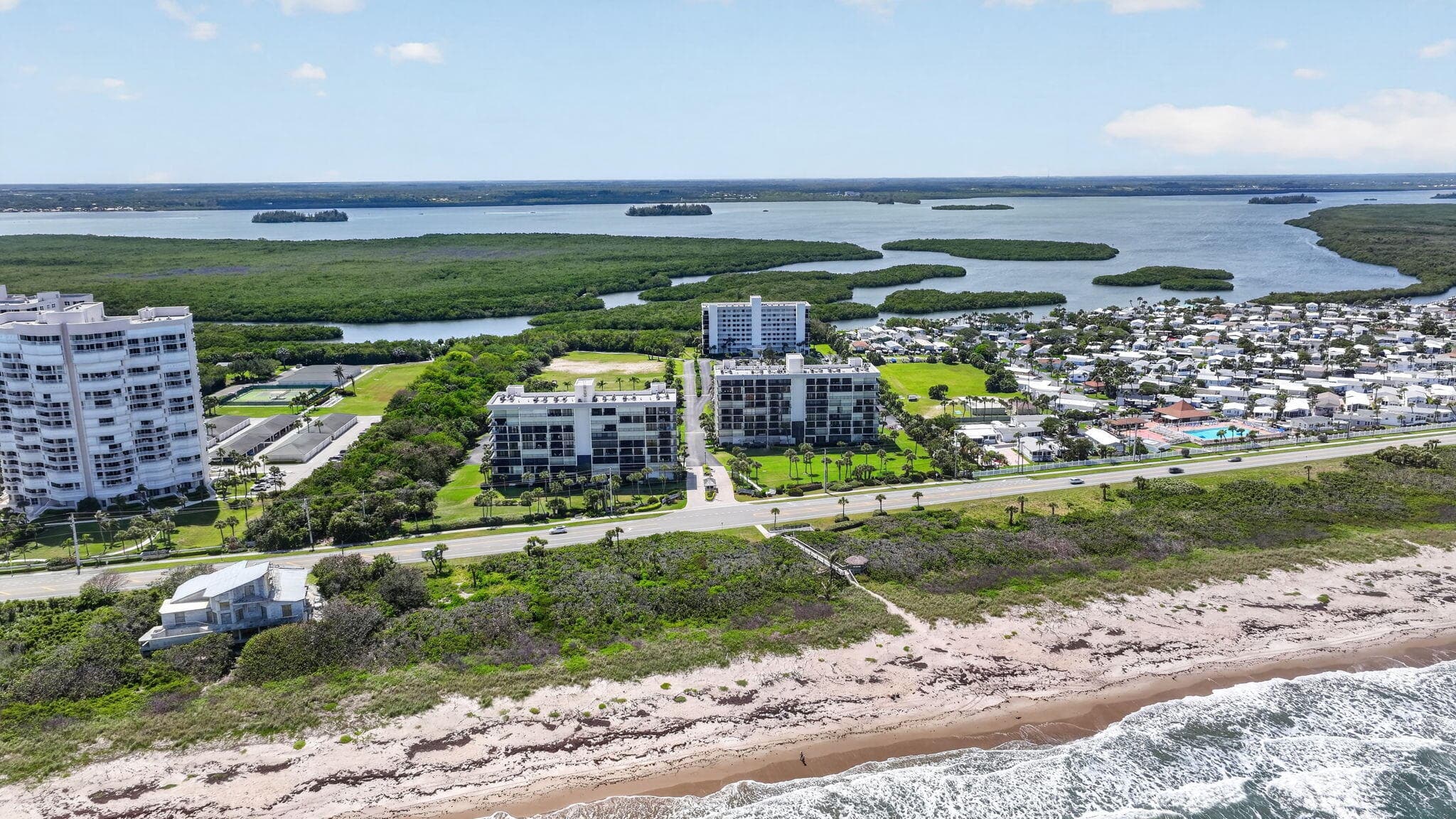 5061 N Highway A1a 905, Hutchinson Island, FL 34949 — photo 38 of 47