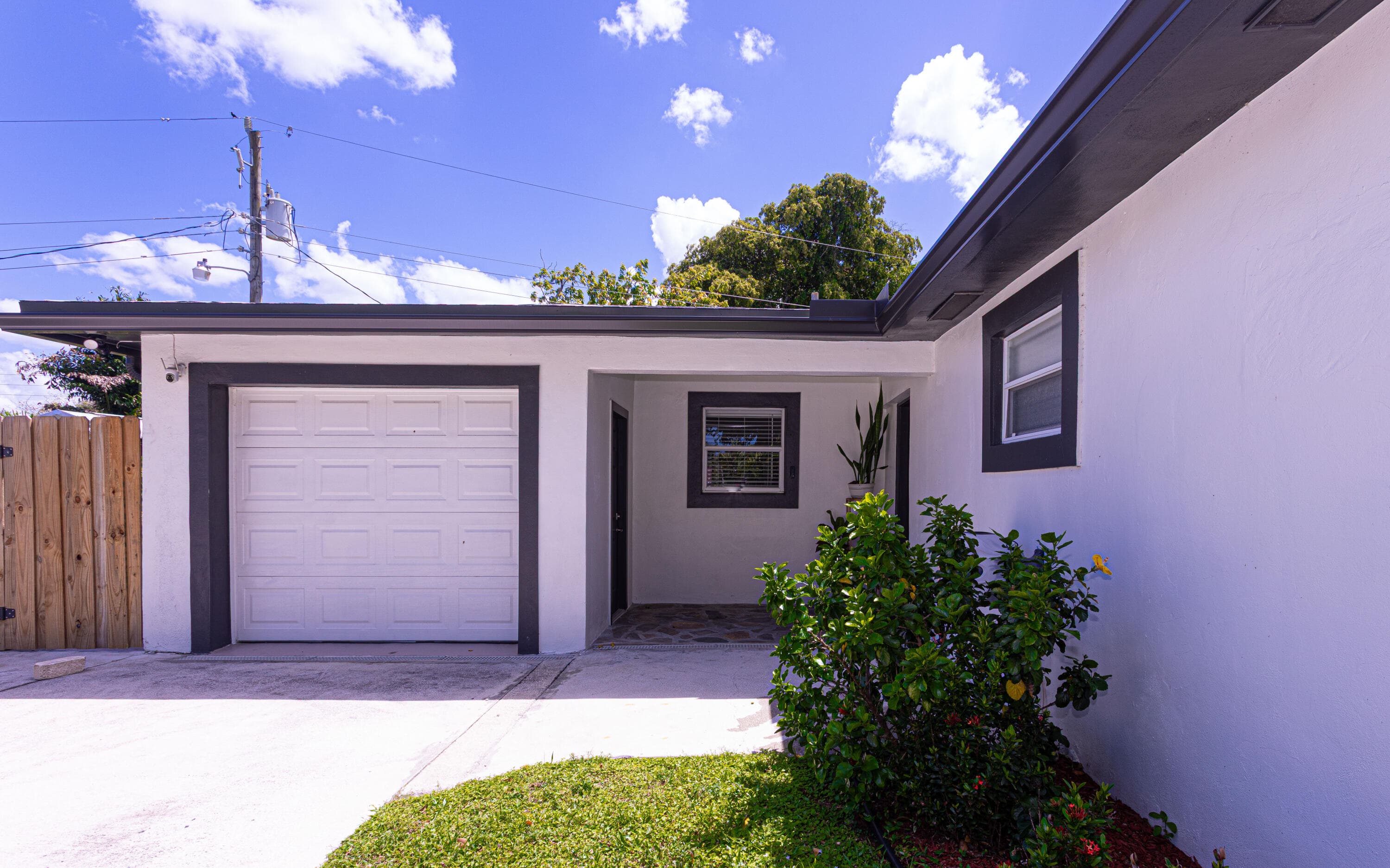 5756 Orchard Way, West Palm Beach, FL 33417 — photo 6 of 44