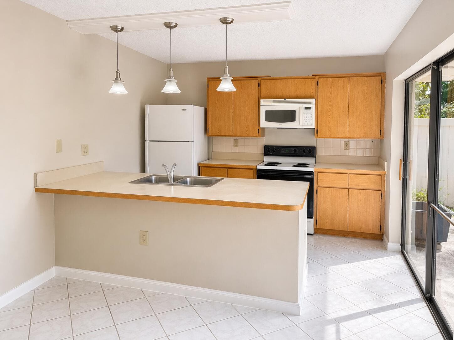 7312 73rd Way, West Palm Beach, FL 33407 — photo 6 of 15