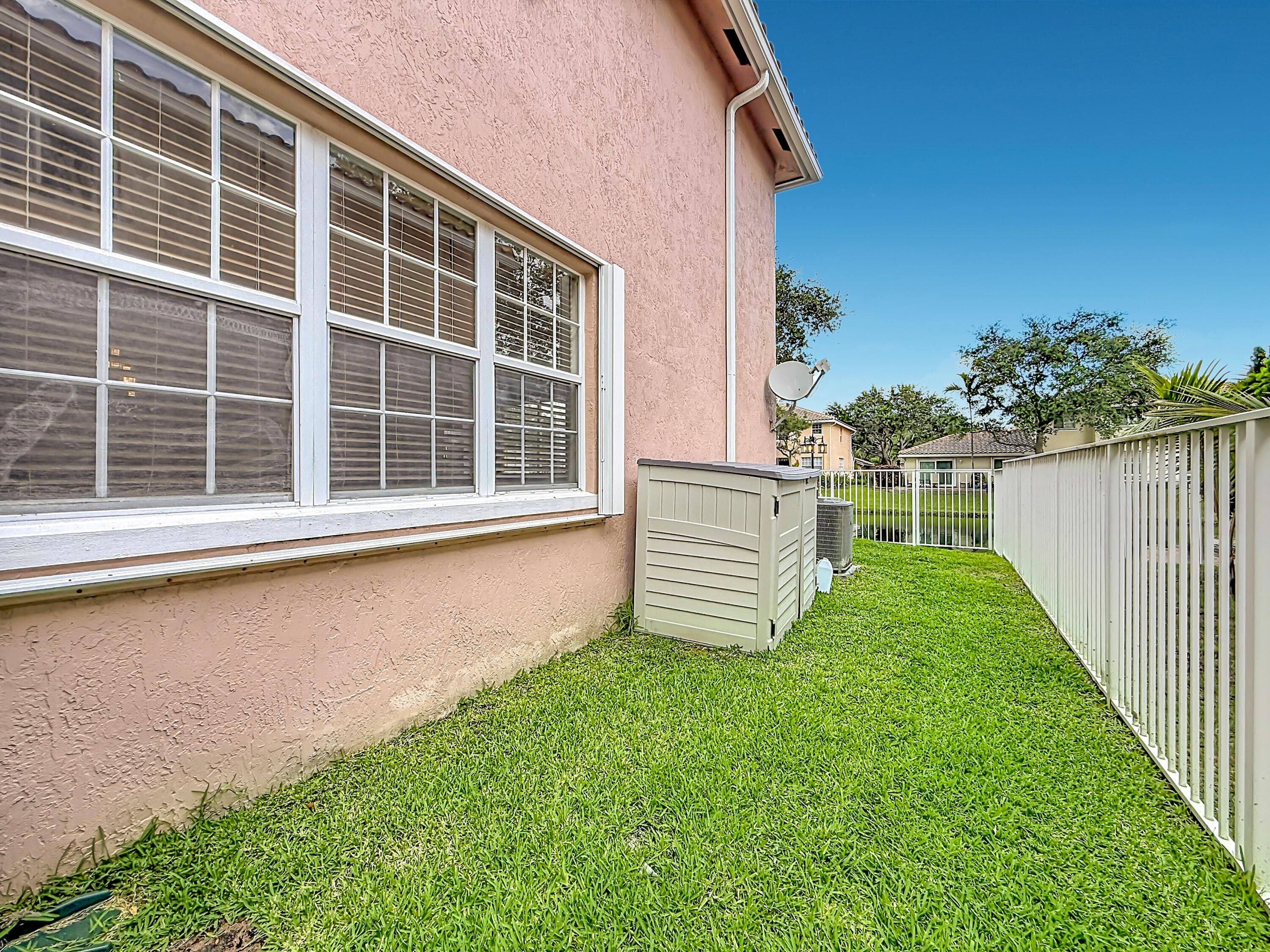 3990 NW 92nd Avenue, Sunrise, FL 33351 — photo 38 of 52