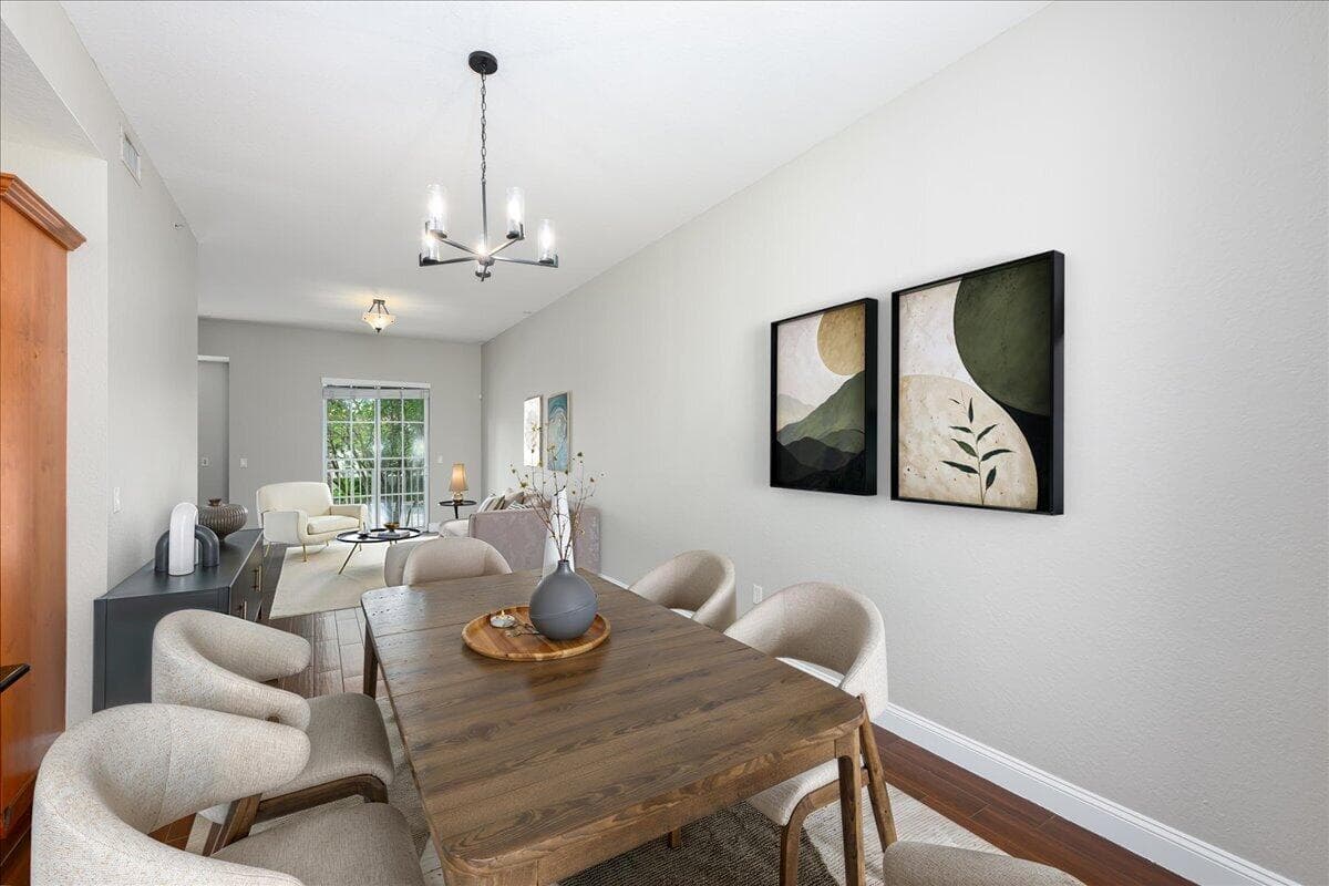 538 NE 7th Avenue 1, Fort Lauderdale, FL 33301 — photo 5 of 28