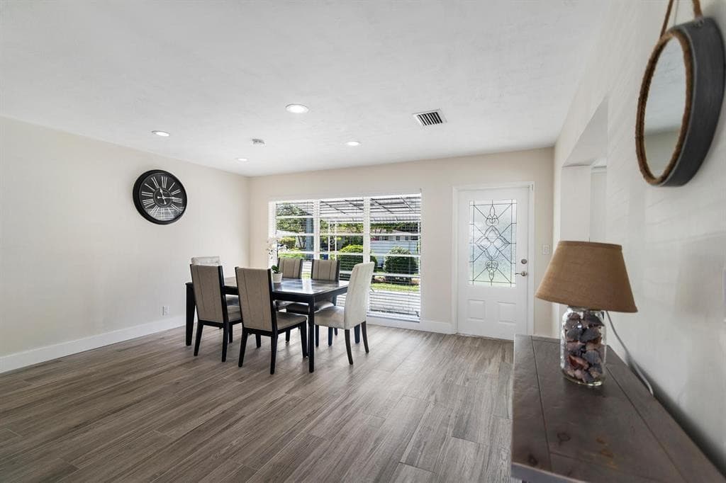 2501 NE 12th Street, Pompano Beach, FL 33062 — photo 8 of 29