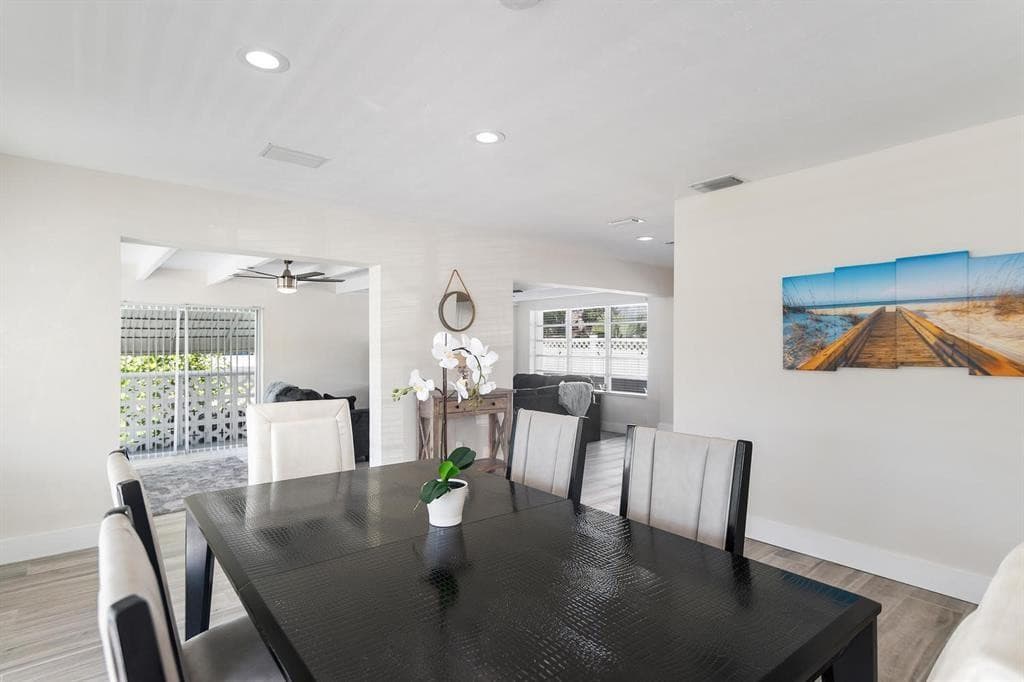 2501 NE 12th Street, Pompano Beach, FL 33062 — photo 10 of 29