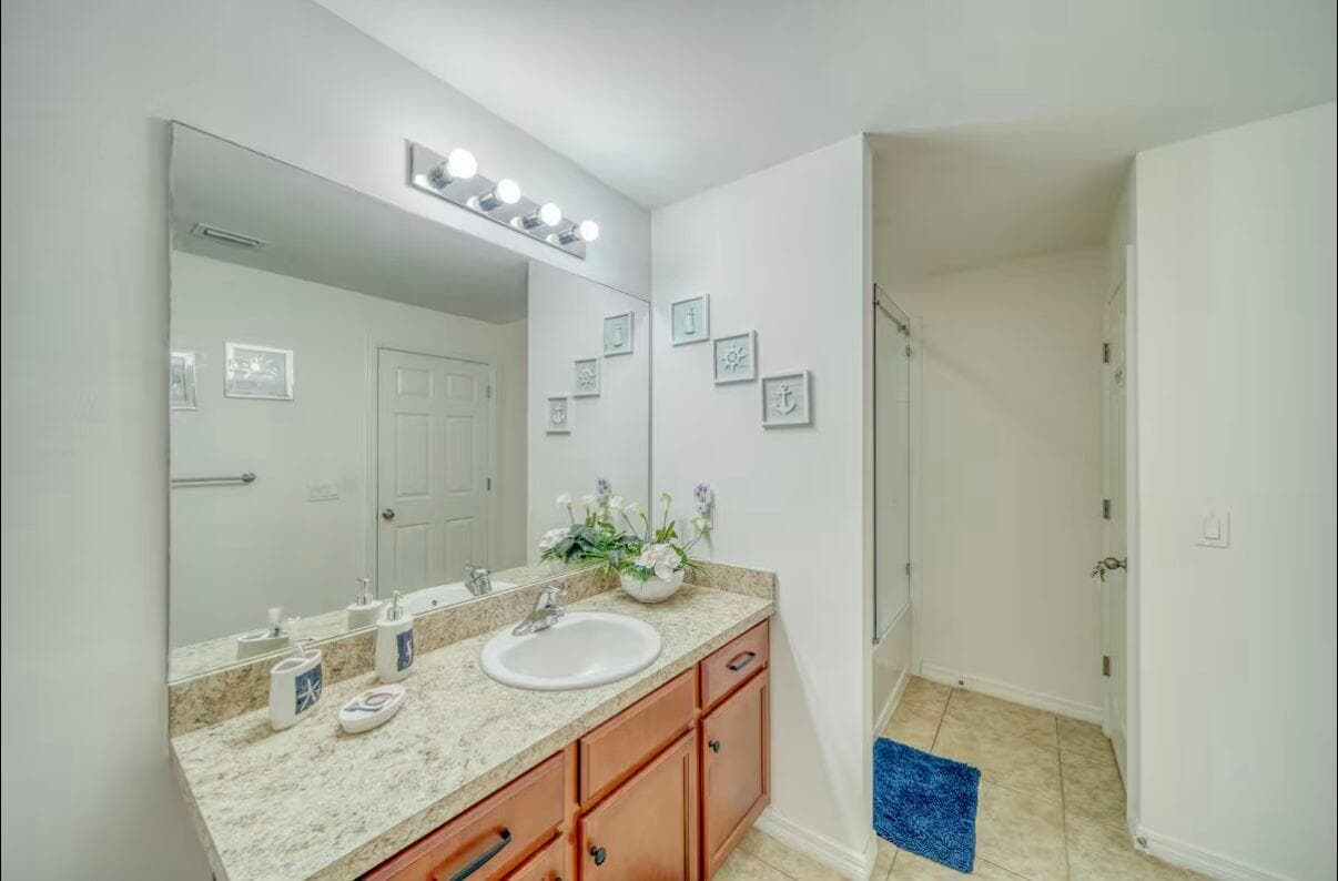 1925 SW 14th Street, Cape Coral, FL 33991 — photo 24 of 36