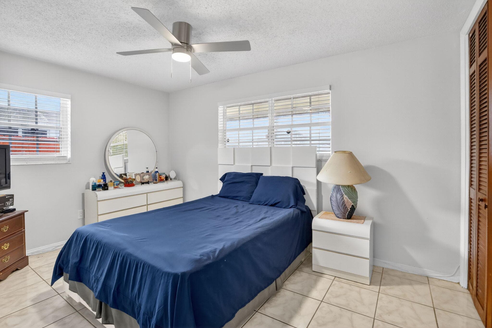 1411 NW 89th Avenue, Pembroke Pines, FL 33024 — photo 34 of 57