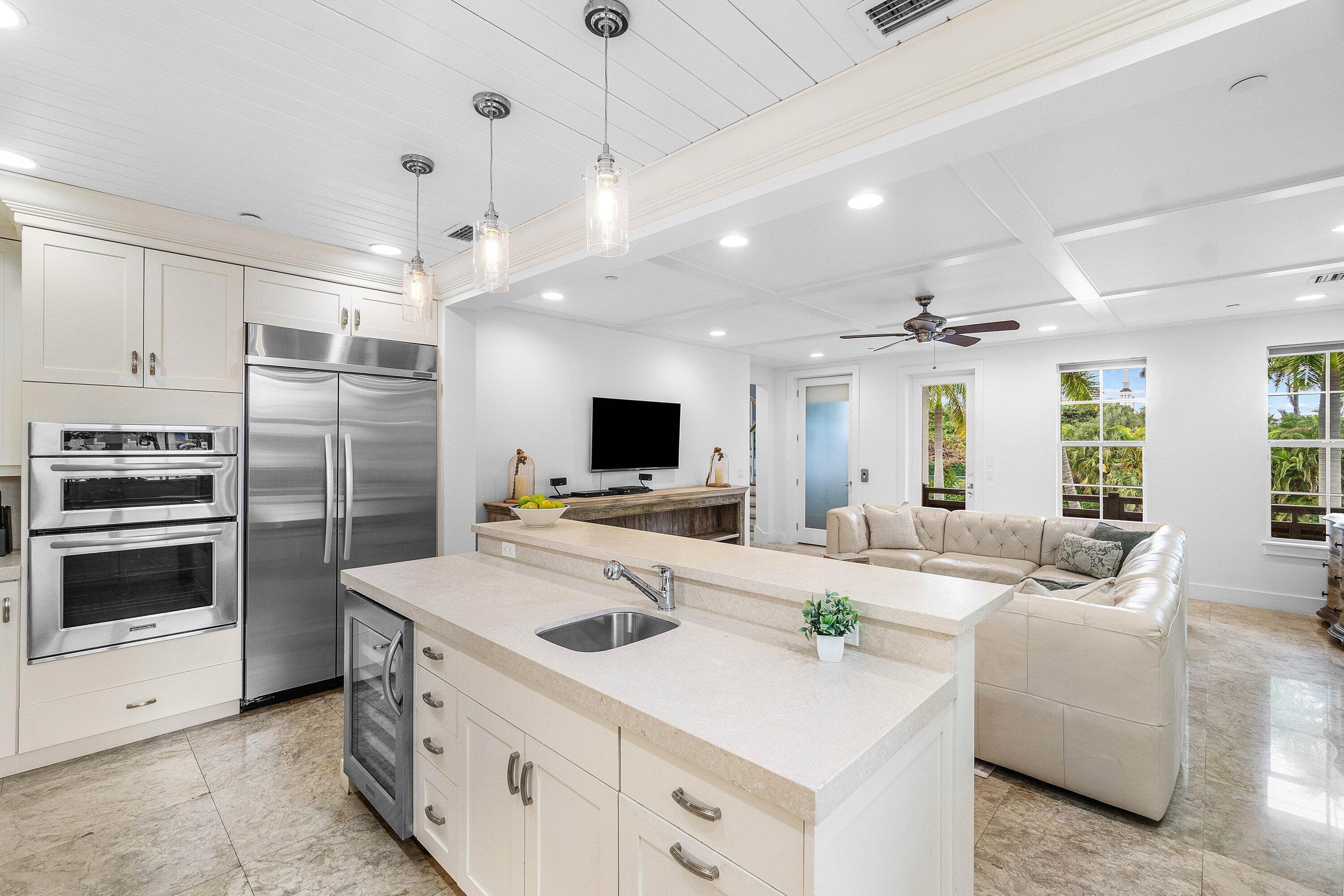 1108 Coconut Row, Delray Beach, FL 33483 — photo 6 of 31