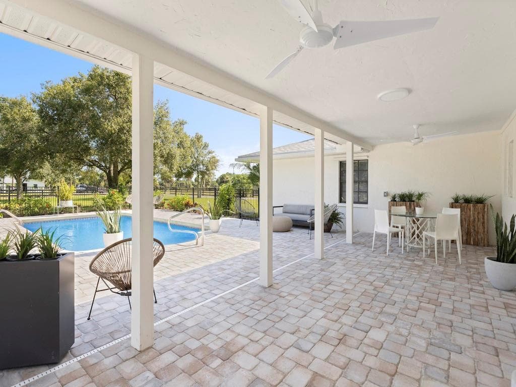 8530 8th Street, Vero Beach, FL 32968 — photo 16 of 21