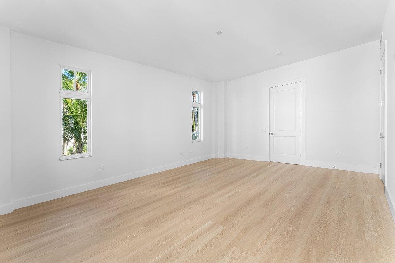 178 Lake Drive 4102, Palm Beach Shores, FL 33404 — photo 20 of 36
