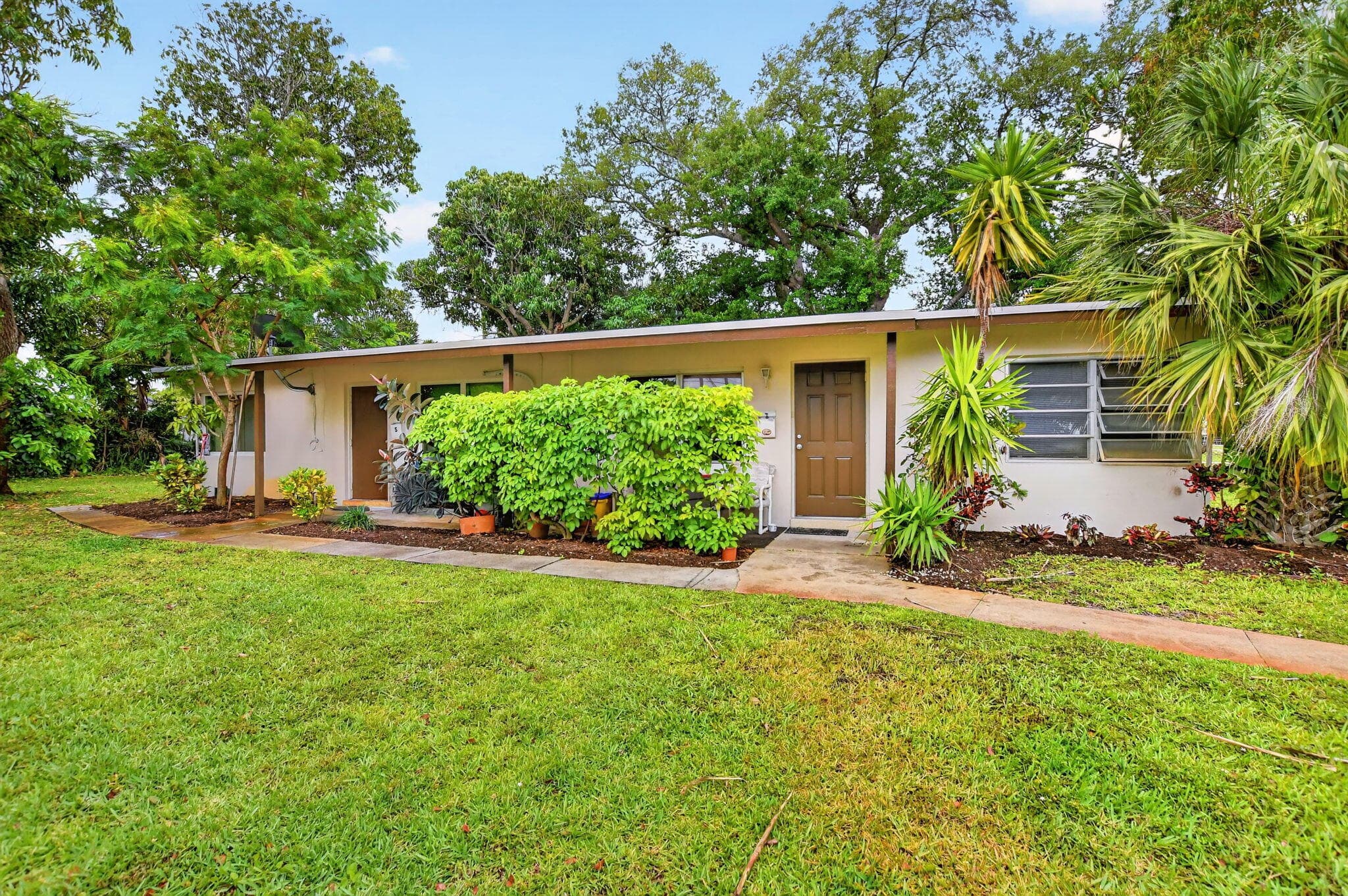 314 SW 1st Street, Boca Raton, FL 33432 — photo 1 of 32