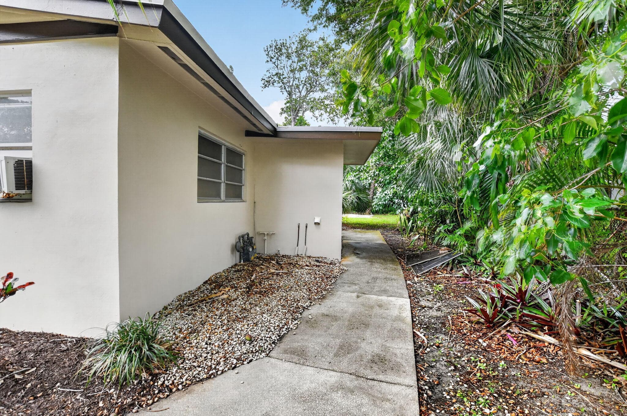 314 SW 1st Street, Boca Raton, FL 33432 — photo 15 of 32