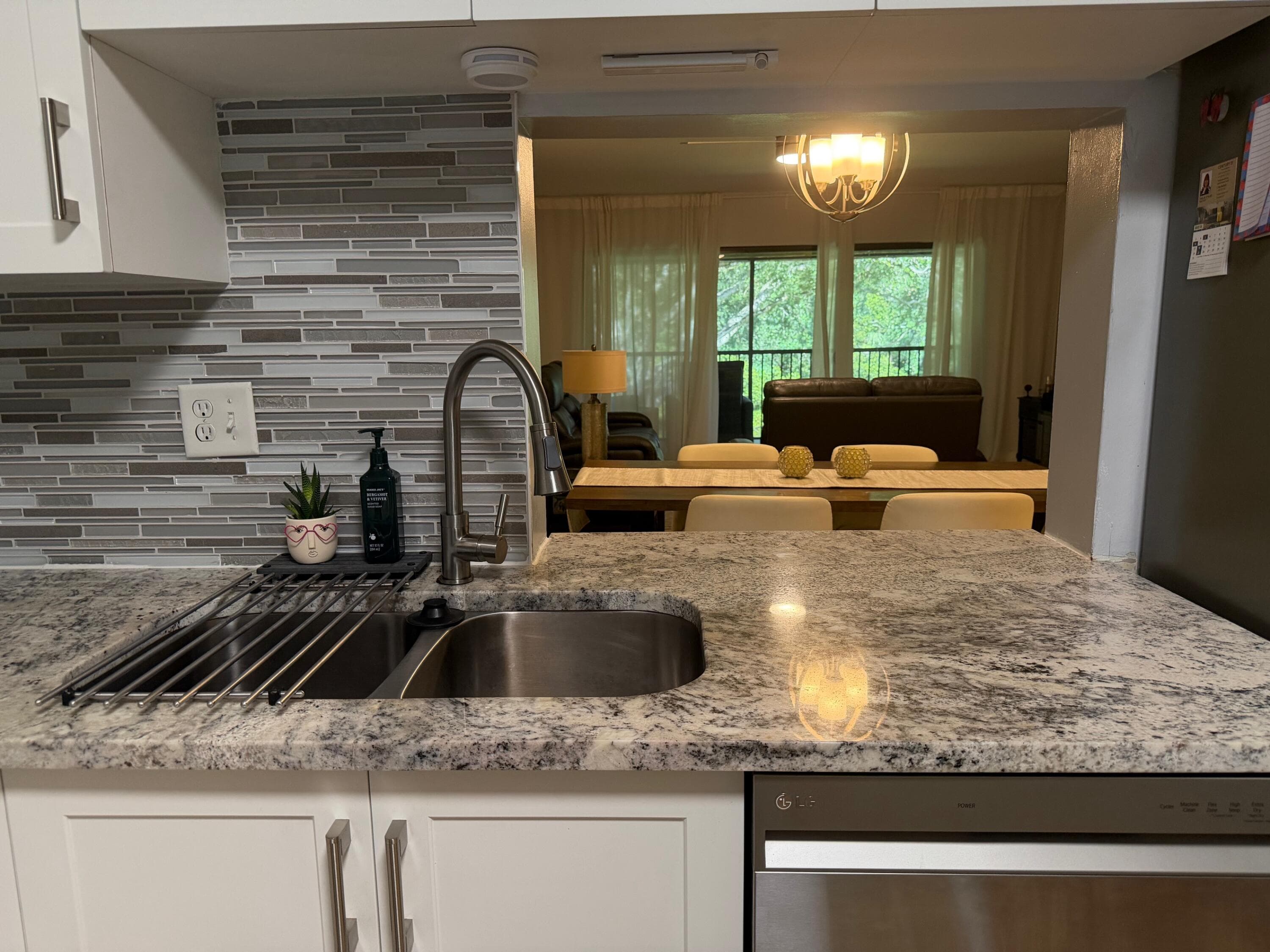 2664 NW 42nd Avenue, Coconut Creek, FL 33066 — photo 12 of 49