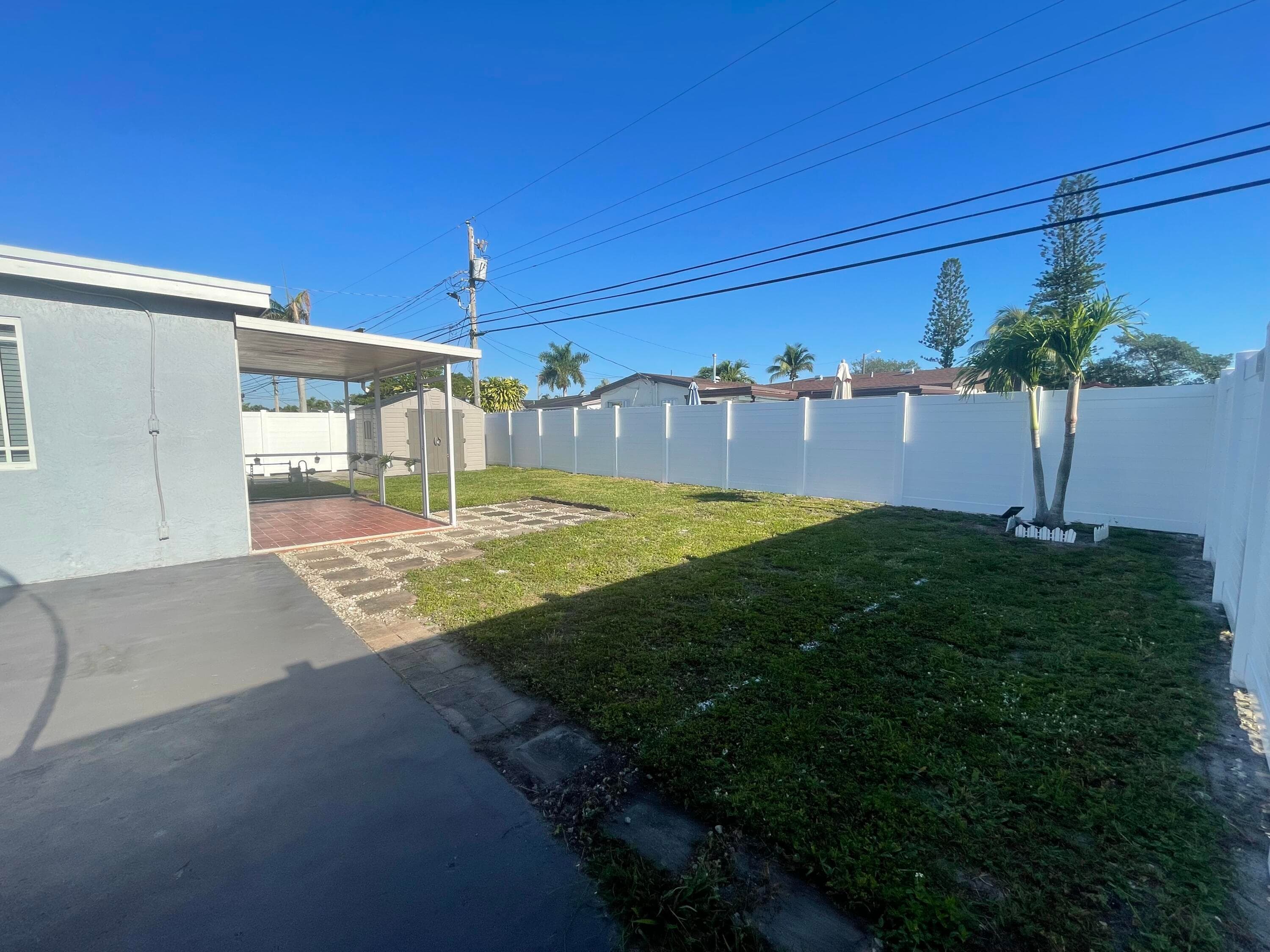 7661 Farragut Street, Hollywood, FL 33024 — photo 46 of 47