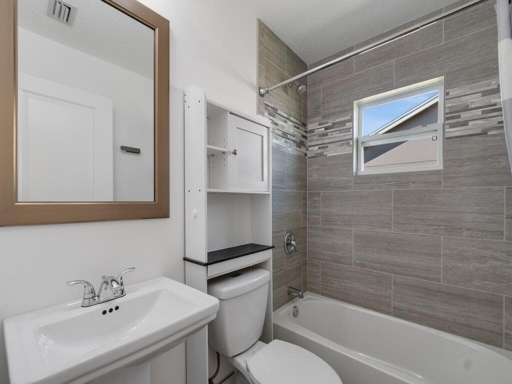 1330 38th Avenue, Vero Beach, FL 32960 — photo 21 of 26