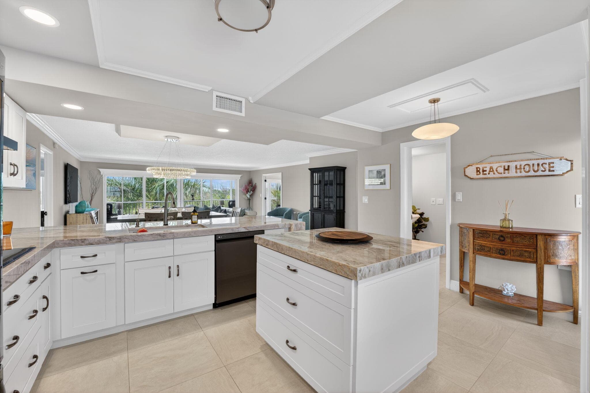 1523 E Hillsboro Boulevard 631, Deerfield Beach, FL 33441 — photo 7 of 60