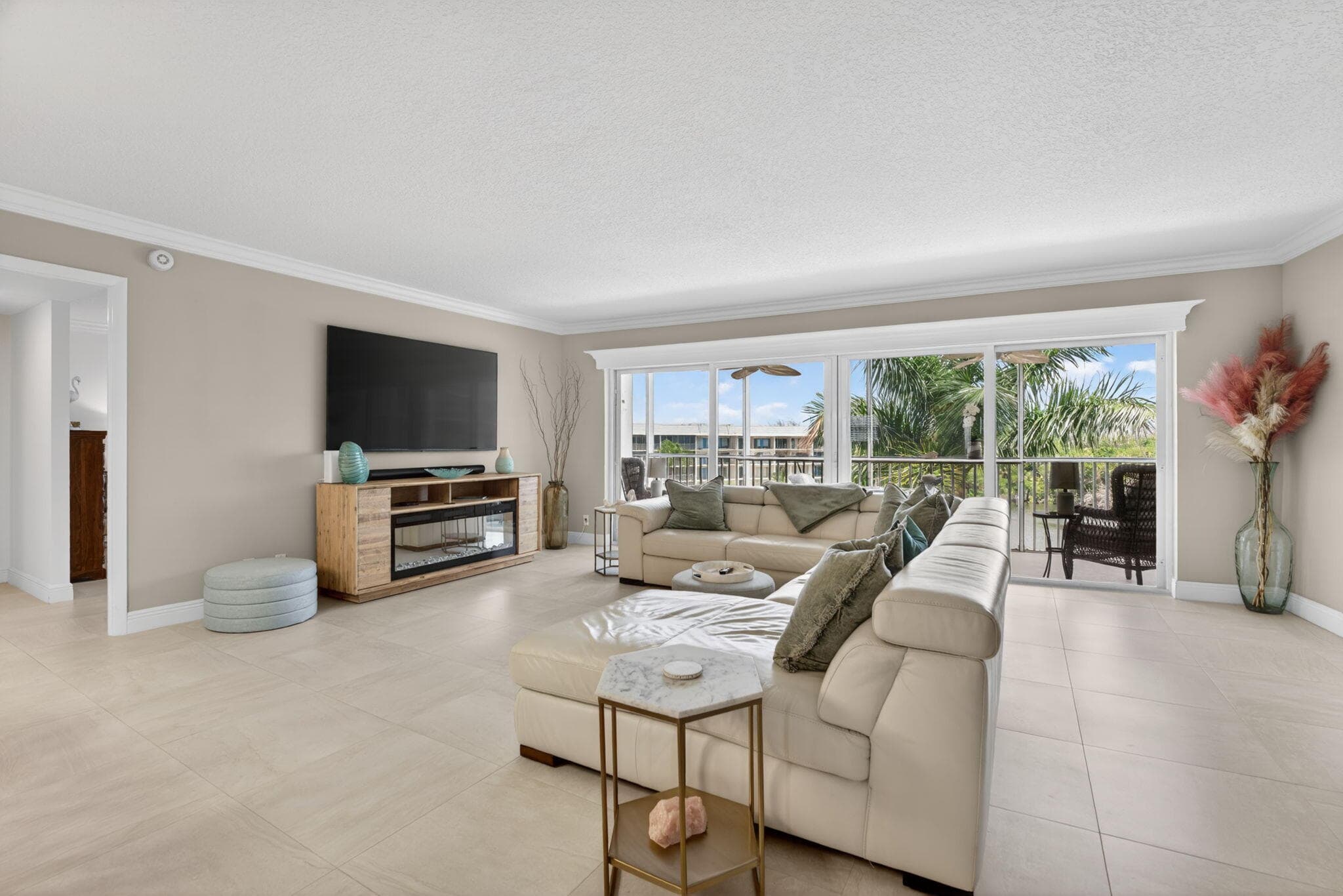 1523 E Hillsboro Boulevard 631, Deerfield Beach, FL 33441 — photo 15 of 60