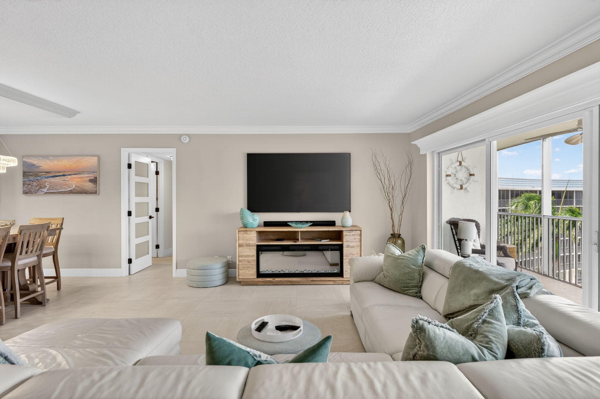 1523 E Hillsboro Boulevard 631, Deerfield Beach, FL 33441 — photo 17 of 60