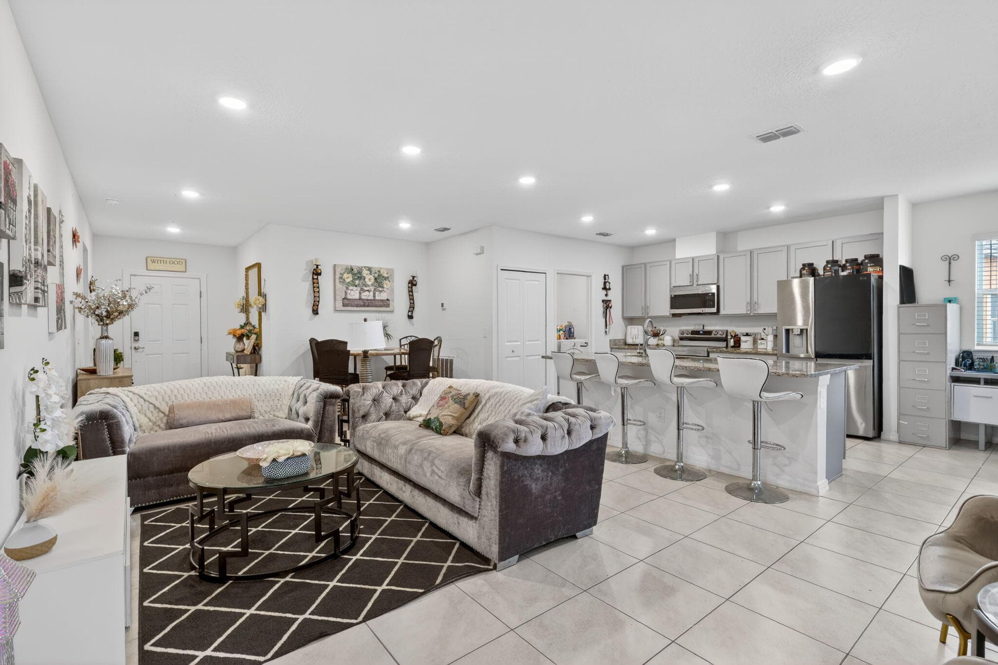 535 SW Butler Avenue, Port St. Lucie, FL 34983 — photo 8 of 35