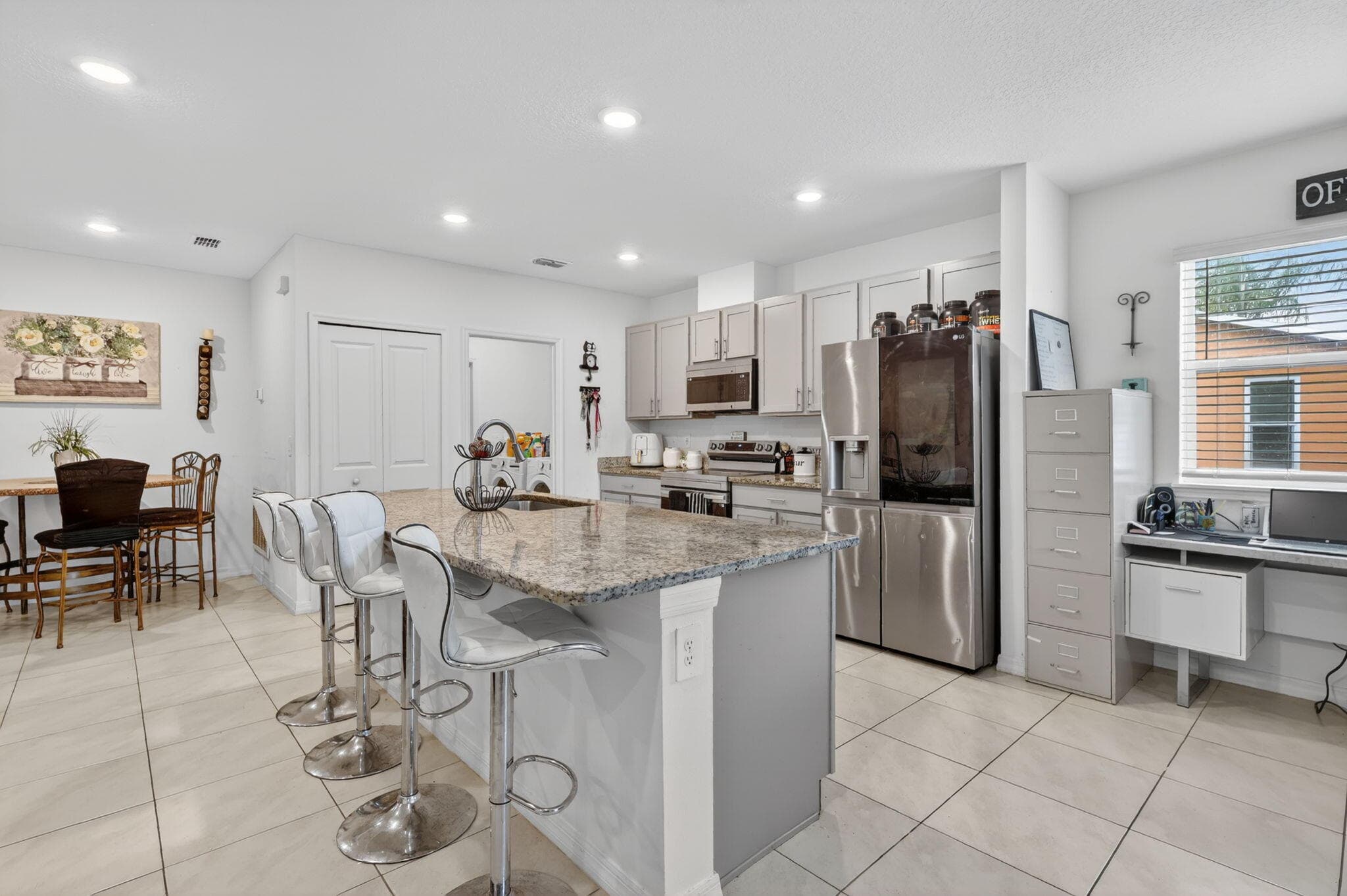 535 SW Butler Avenue, Port St. Lucie, FL 34983 — photo 13 of 35