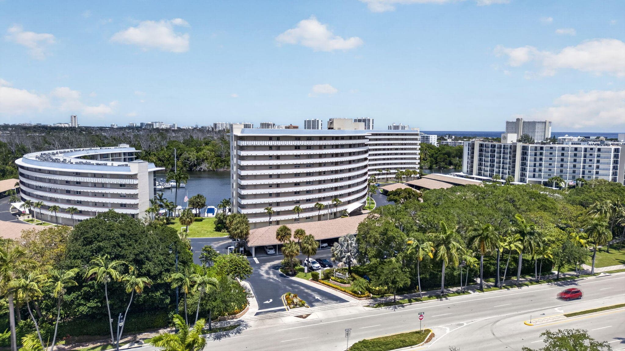 1523 E Hillsboro Boulevard 631, Deerfield Beach, FL 33441 — photo 42 of 60