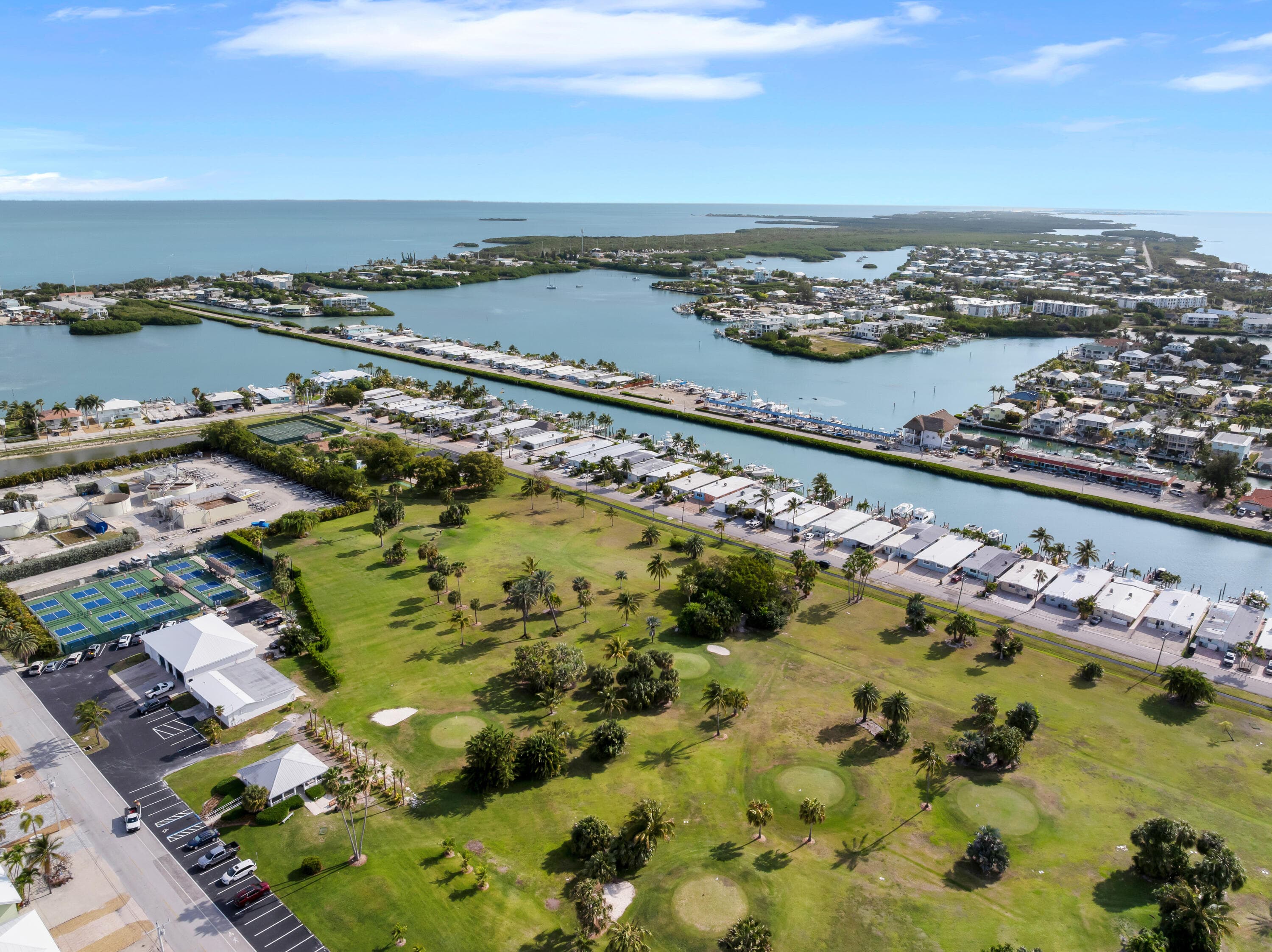 34 7th Street, Key Colony Beach, FL 33051 — photo 4 of 36