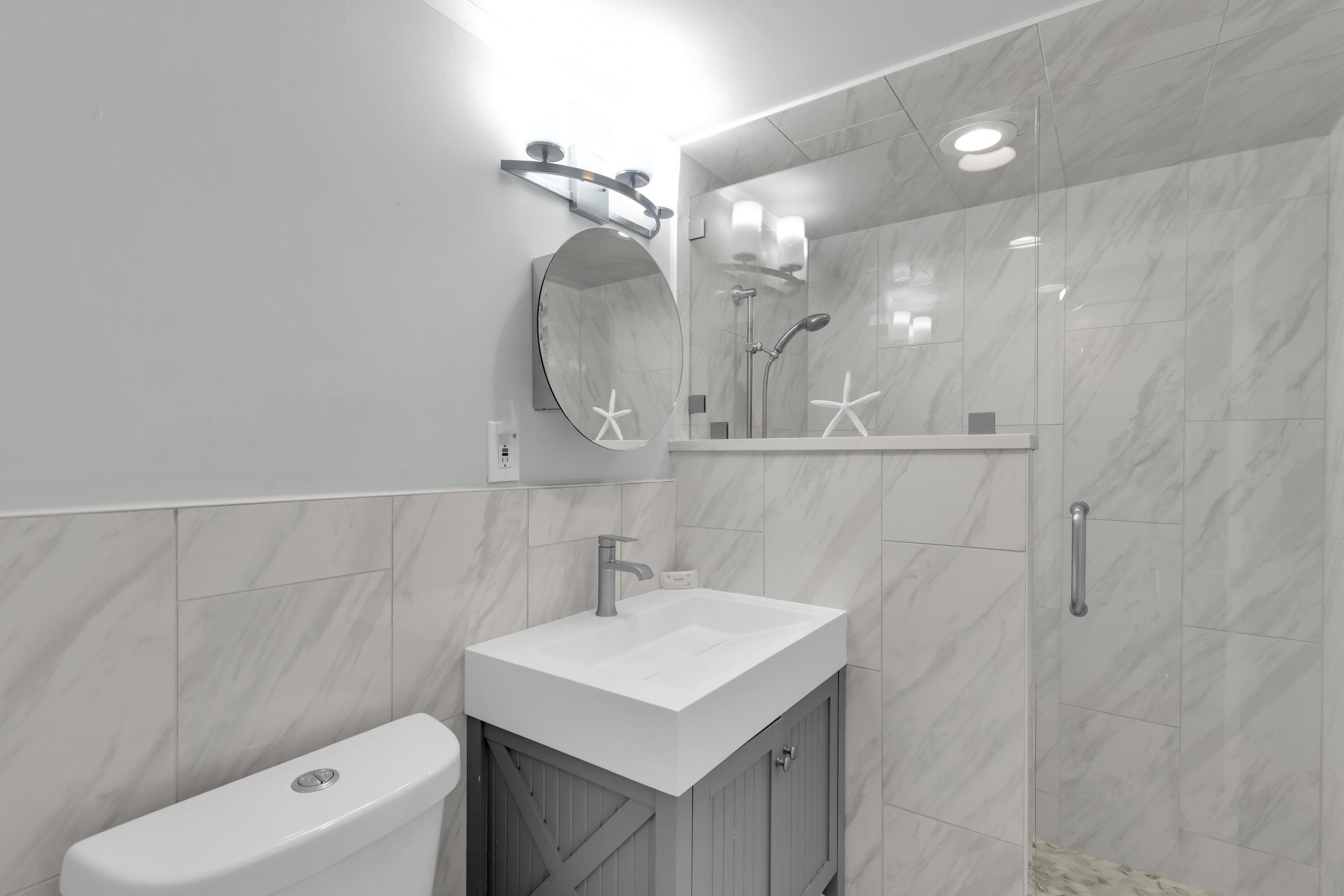 34 7th Street, Key Colony Beach, FL 33051 — photo 18 of 36