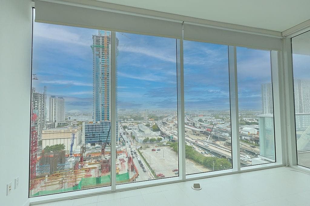 1040 Biscayne Boulevard 1406, Miami, FL 33132 — photo 7 of 22