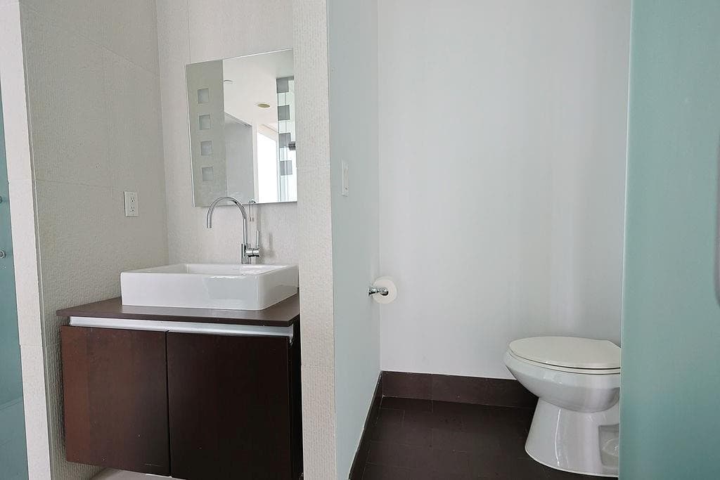 1040 Biscayne Boulevard 1406, Miami, FL 33132 — photo 18 of 22