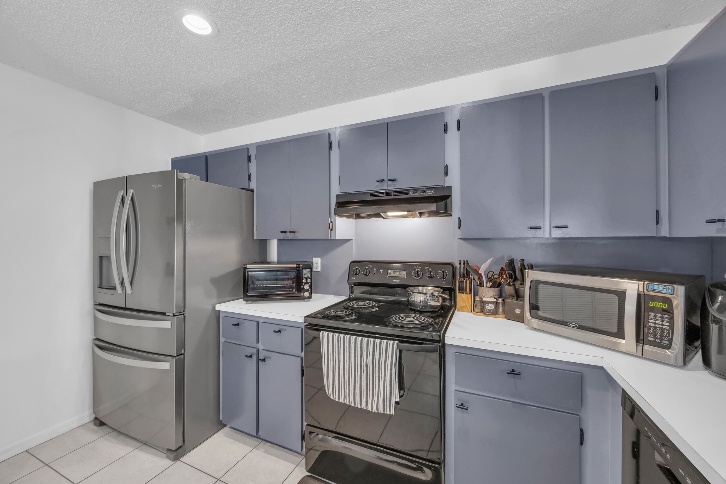 1333 SE Bayharbor Street, Port St. Lucie, FL 34983 — photo 11 of 42