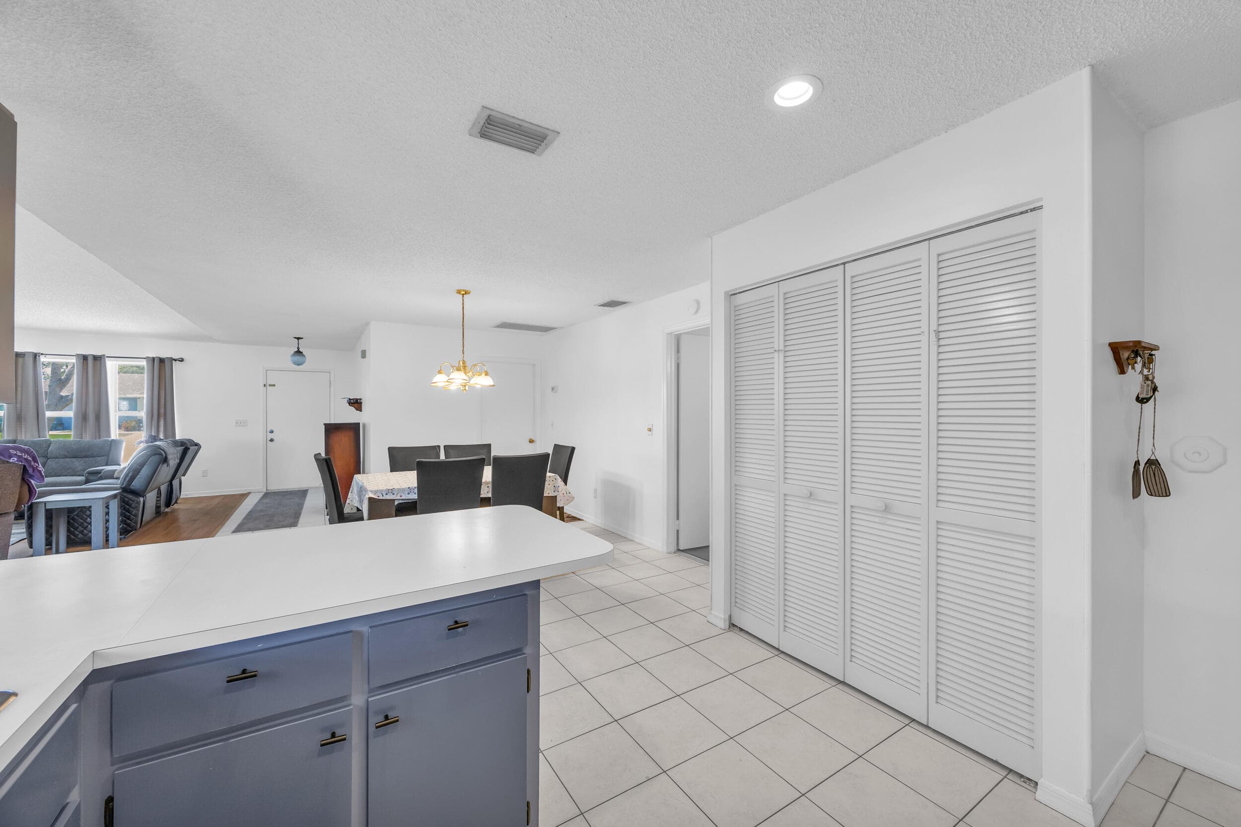 1333 SE Bayharbor Street, Port St. Lucie, FL 34983 — photo 13 of 42