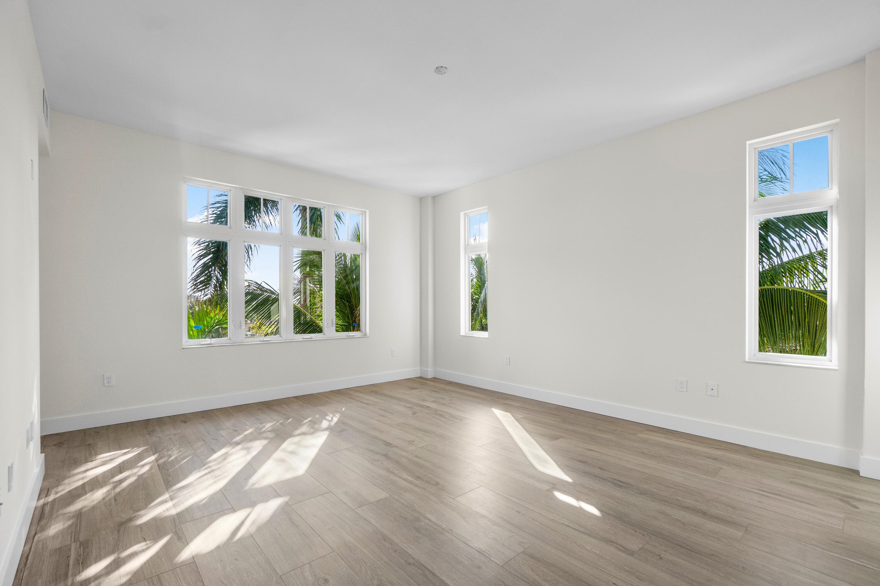 184 Lake Drive 5302, Palm Beach Shores, FL 33404 — photo 23 of 45