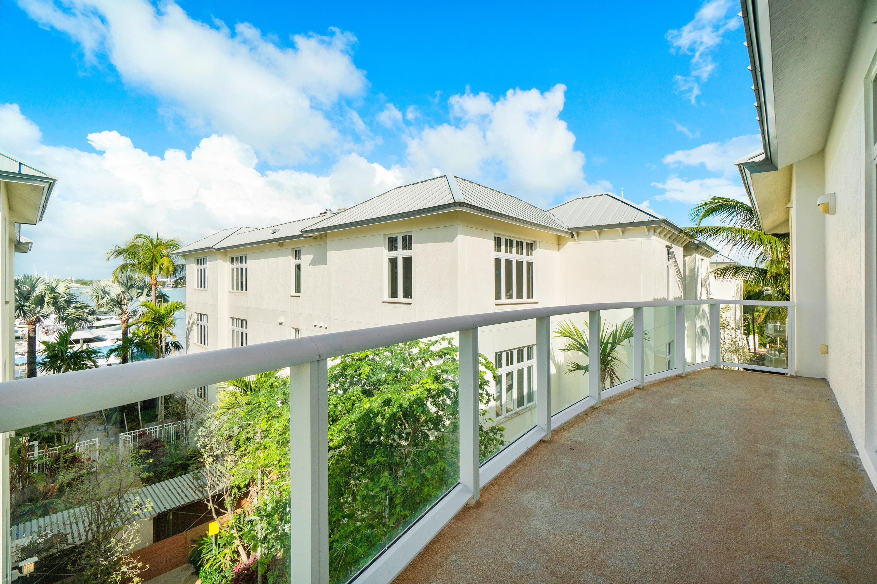 184 Lake Drive 5302, Palm Beach Shores, FL 33404 — photo 21 of 45