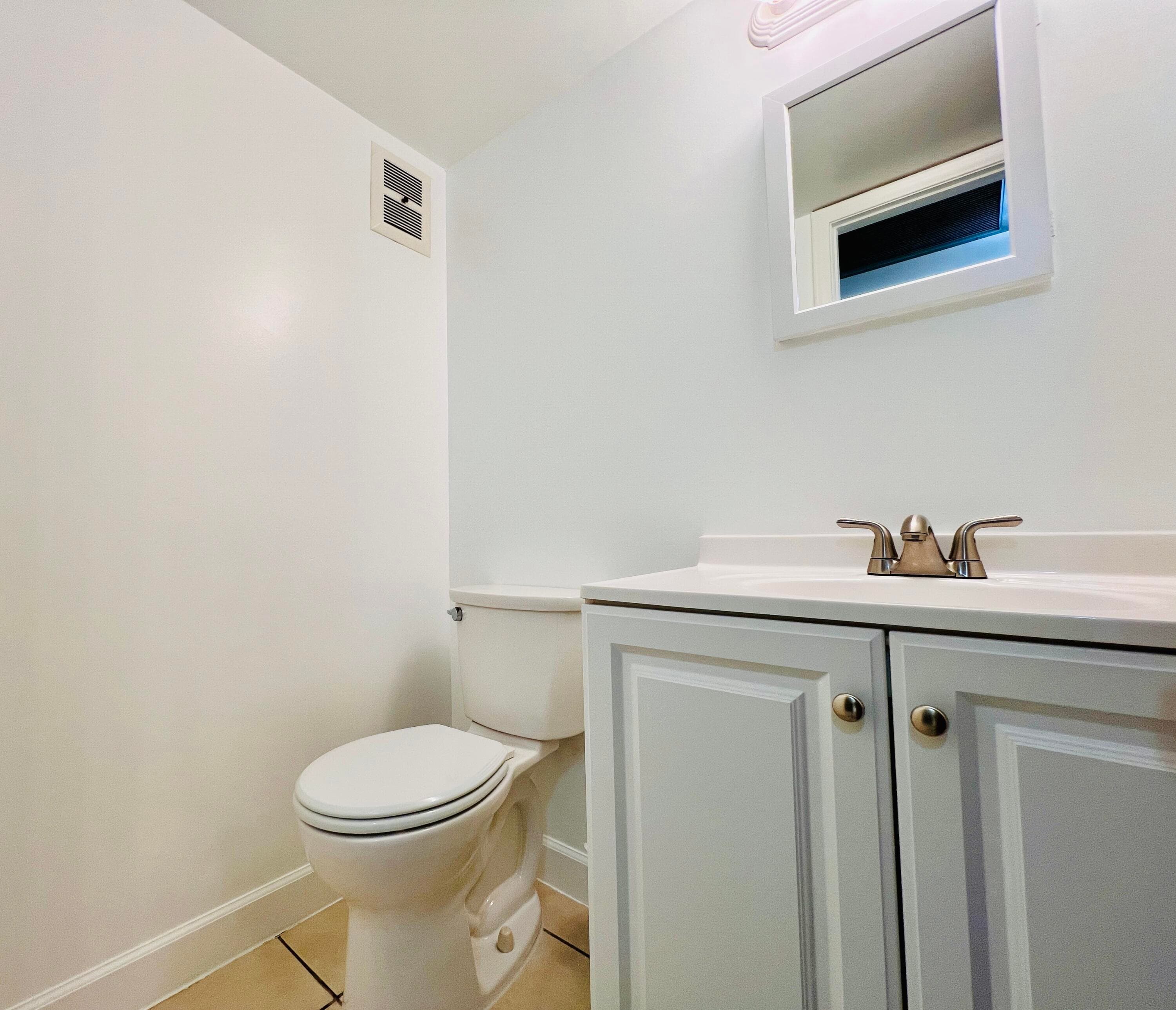 300 Camden M, West Palm Beach, FL 33417 — photo 5 of 16