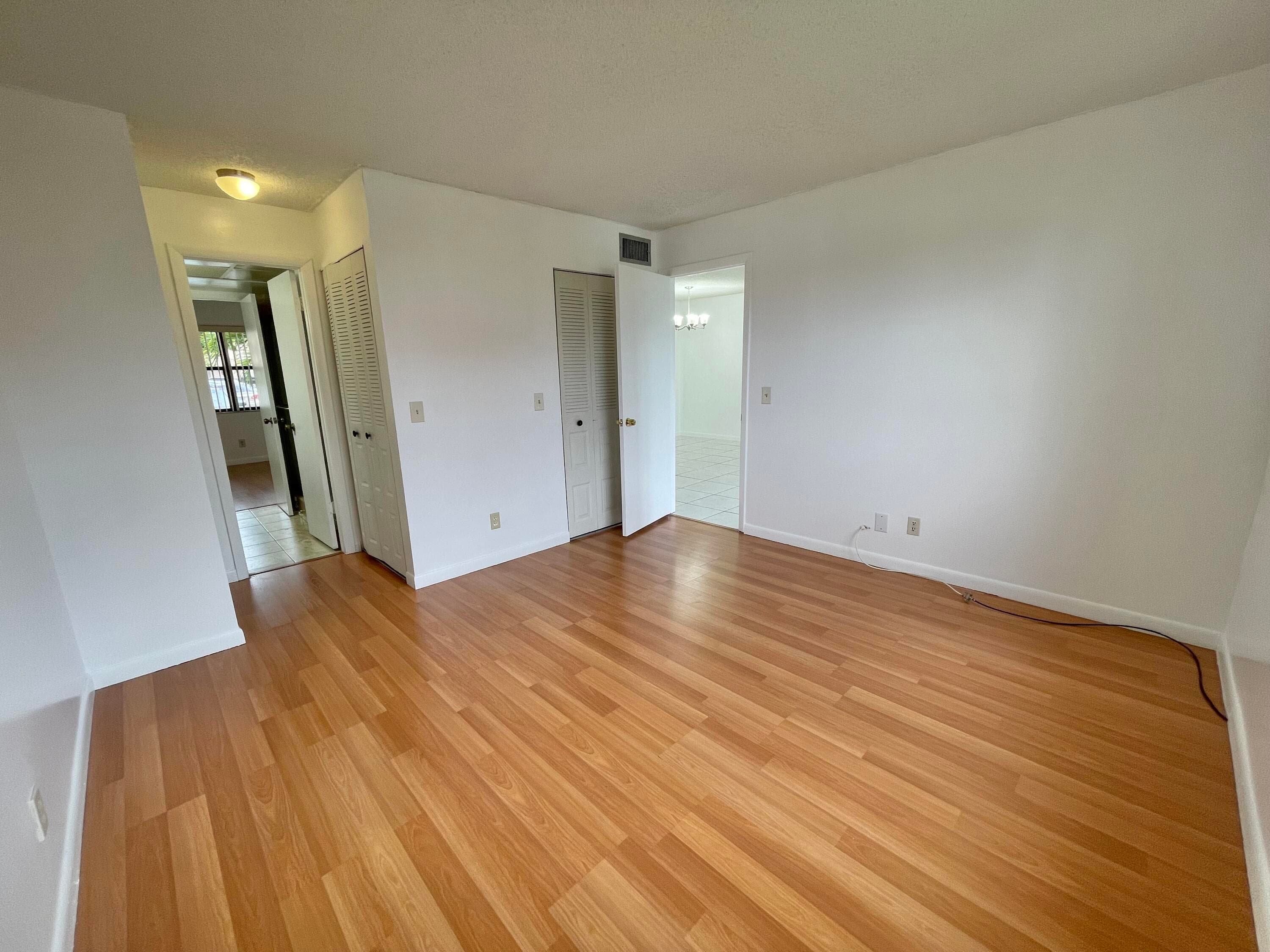 10442 Sunrise Lakes Boulevard 104, Sunrise, FL 33322 — photo 15 of 23