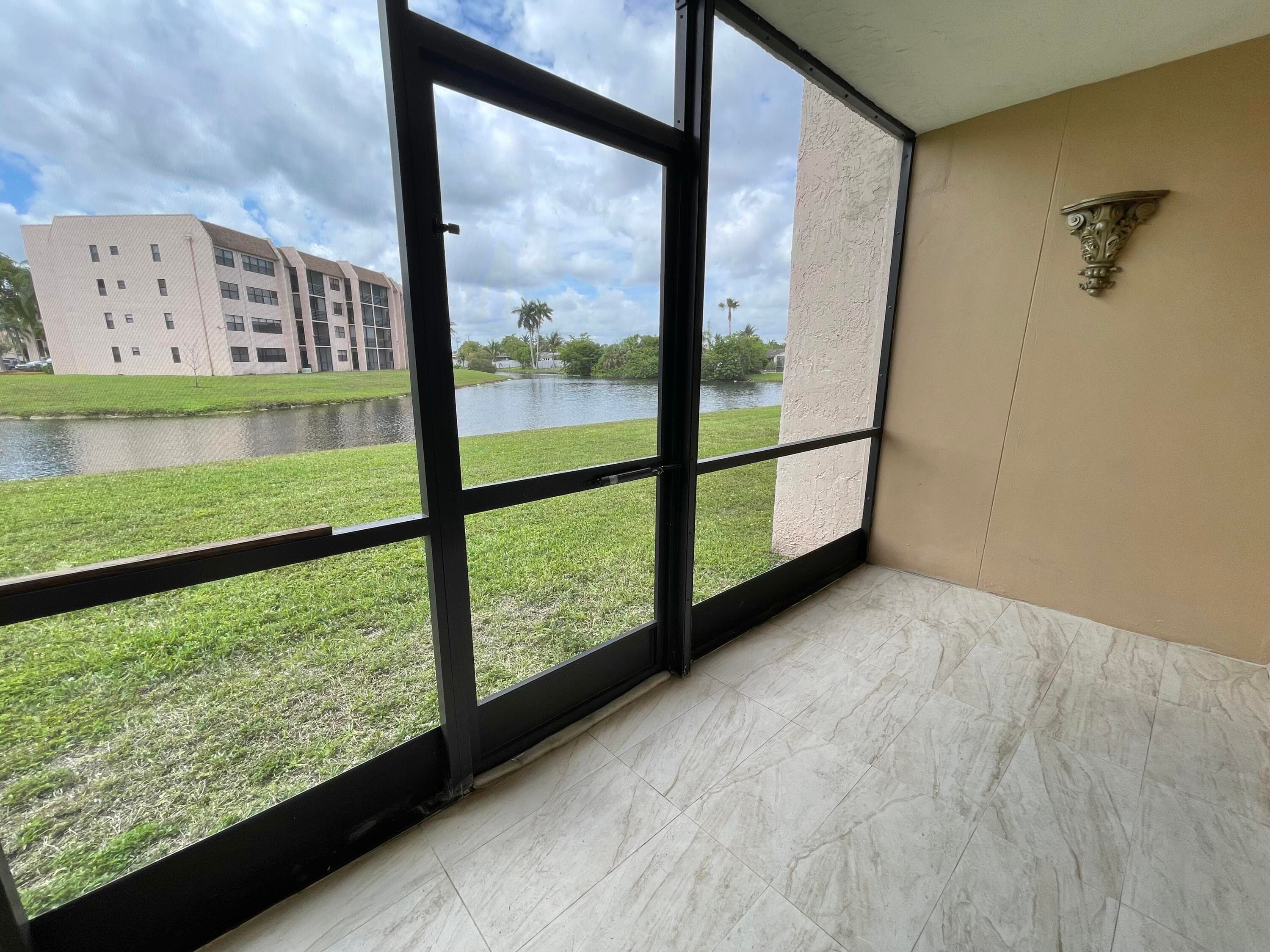 10442 Sunrise Lakes Boulevard 104, Sunrise, FL 33322 — photo 19 of 23
