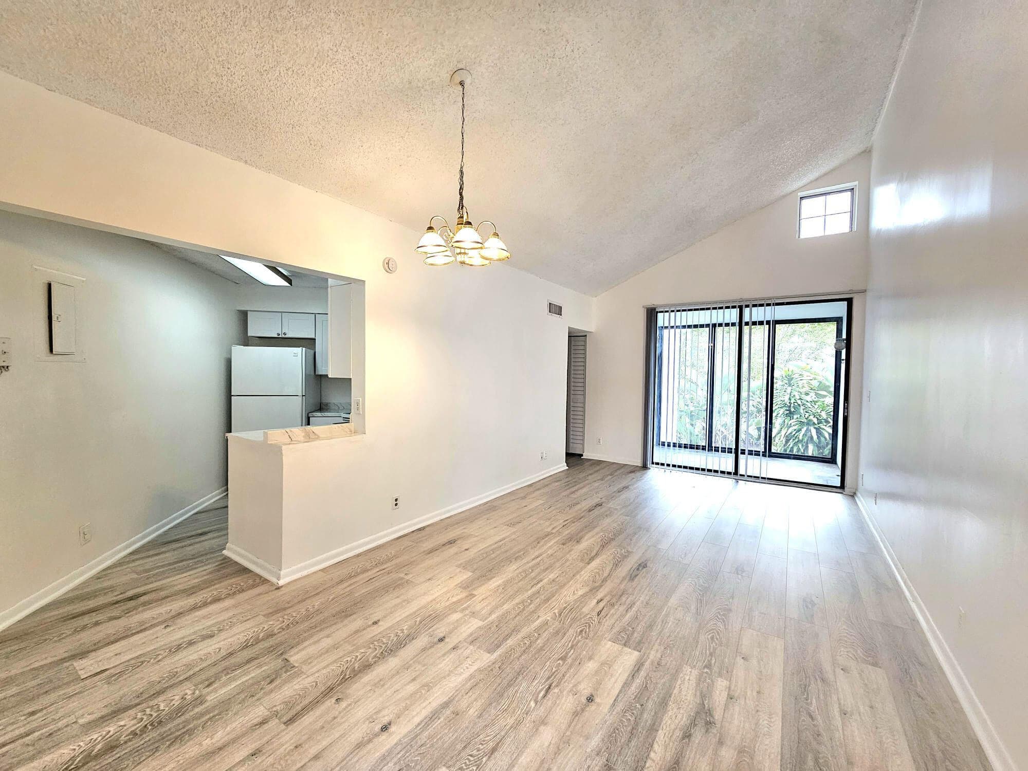 213 Lake Pointe Drive 212, Oakland Park, FL 33309 — photo 7 of 8