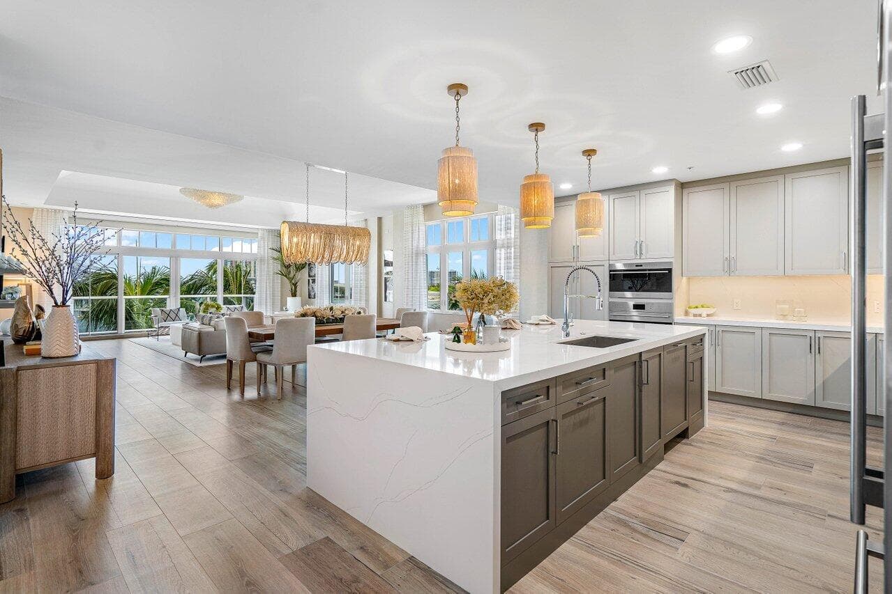 184 Lake Drive 3101, Palm Beach Shores, FL 33404 — photo 12 of 38