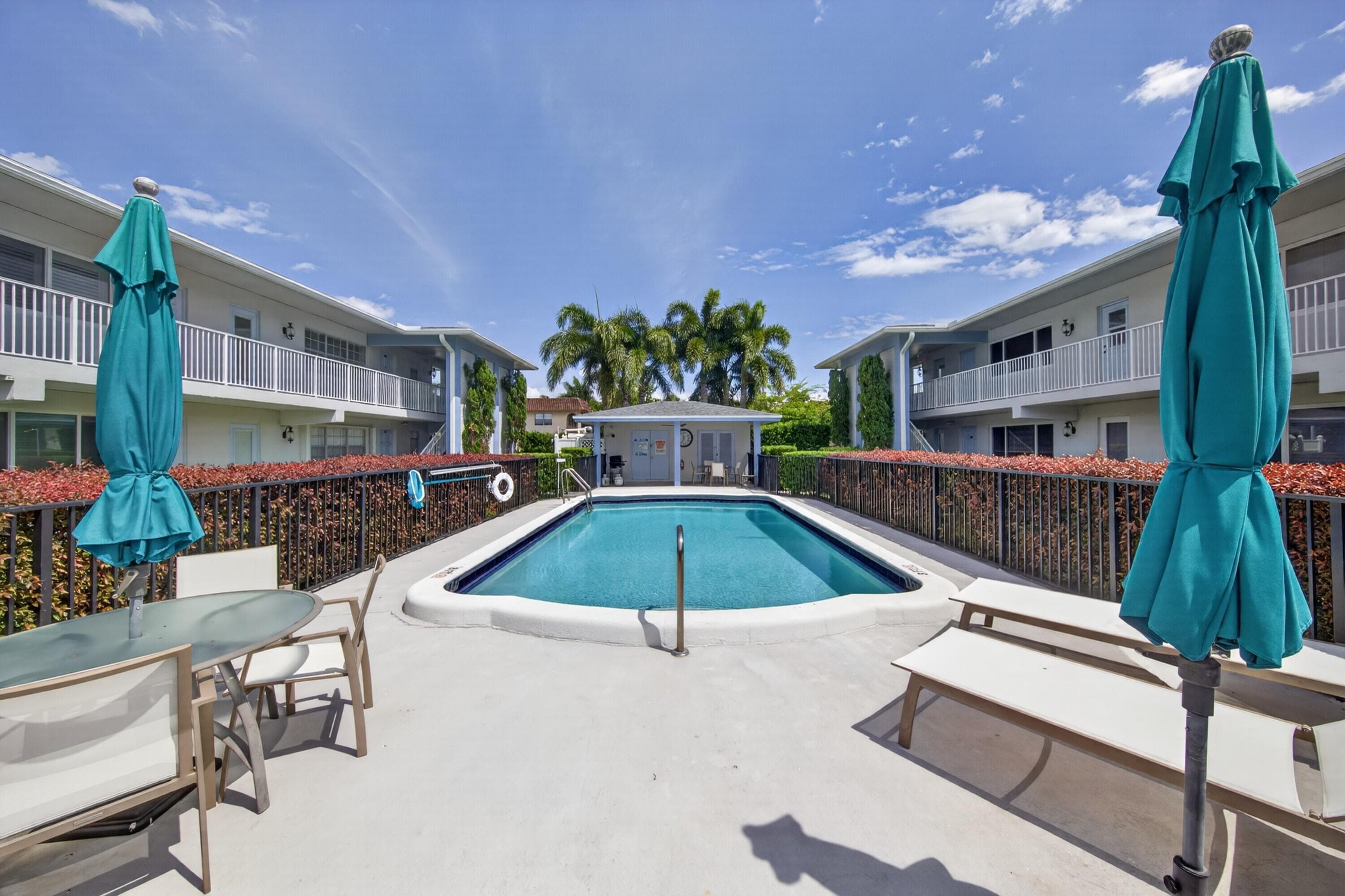 2110 NE 42nd Street 4b, Lighthouse Point, FL 33064 — photo 14 of 17