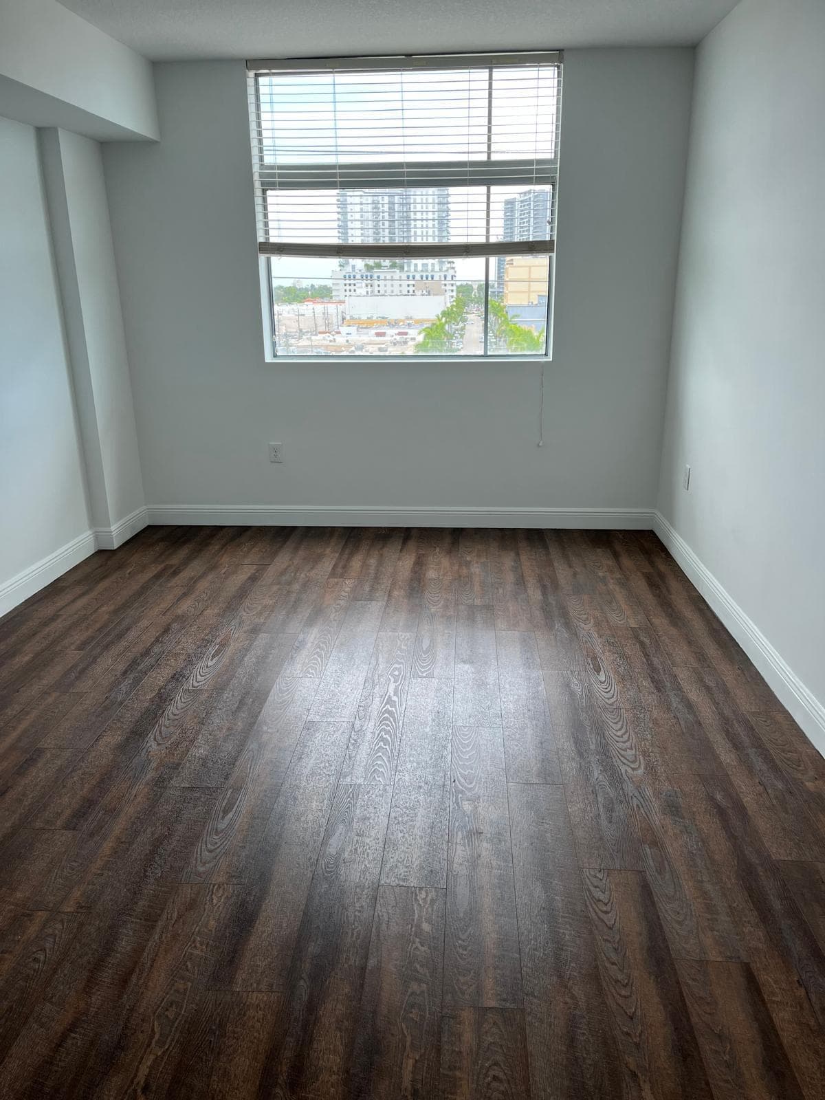 140 S Dixie Highway 525, Hollywood, FL 33020 — photo 4 of 15
