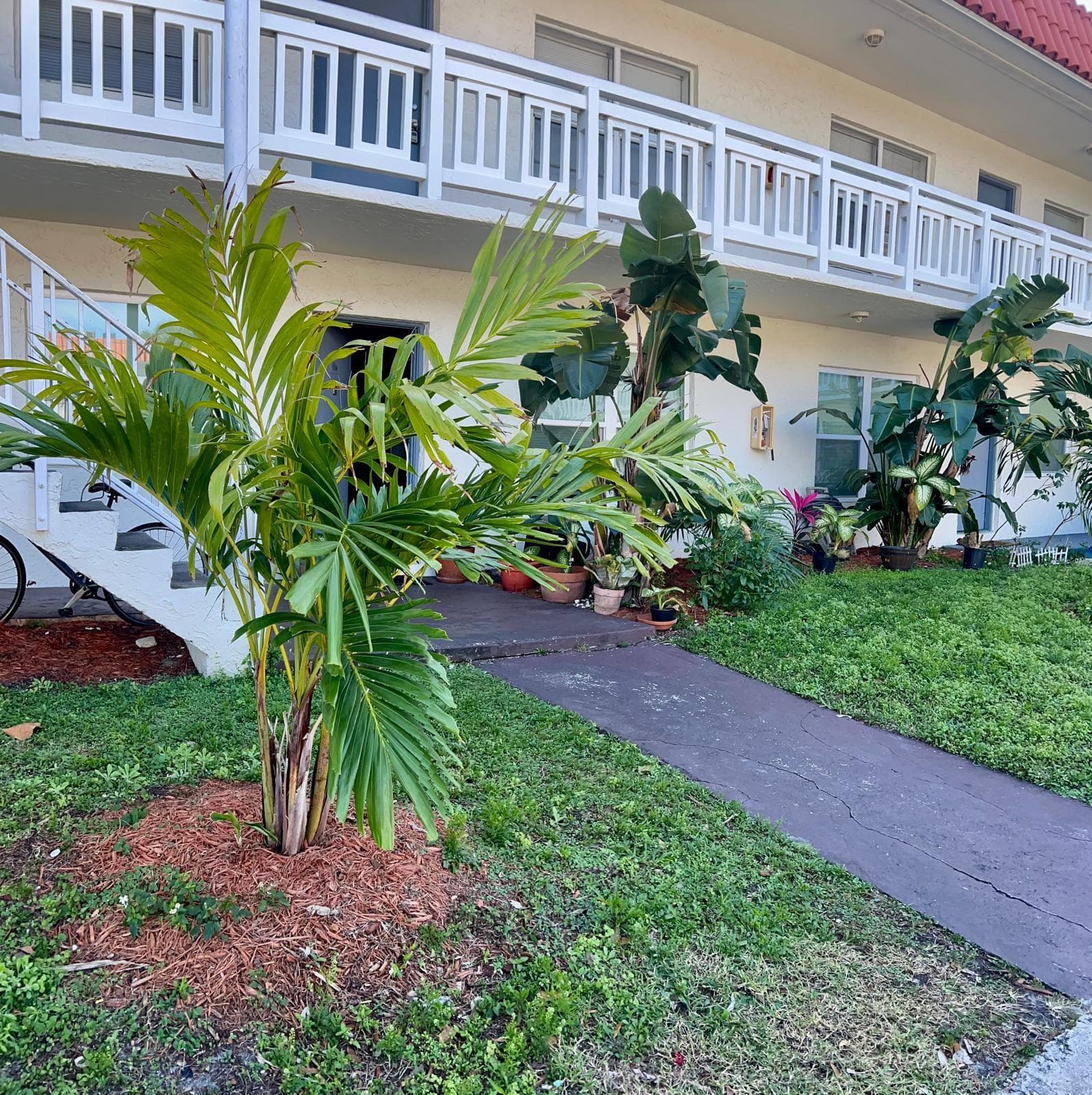 1205 S Flagler Avenue 405, Pompano Beach, FL 33060 — photo 1 of 3