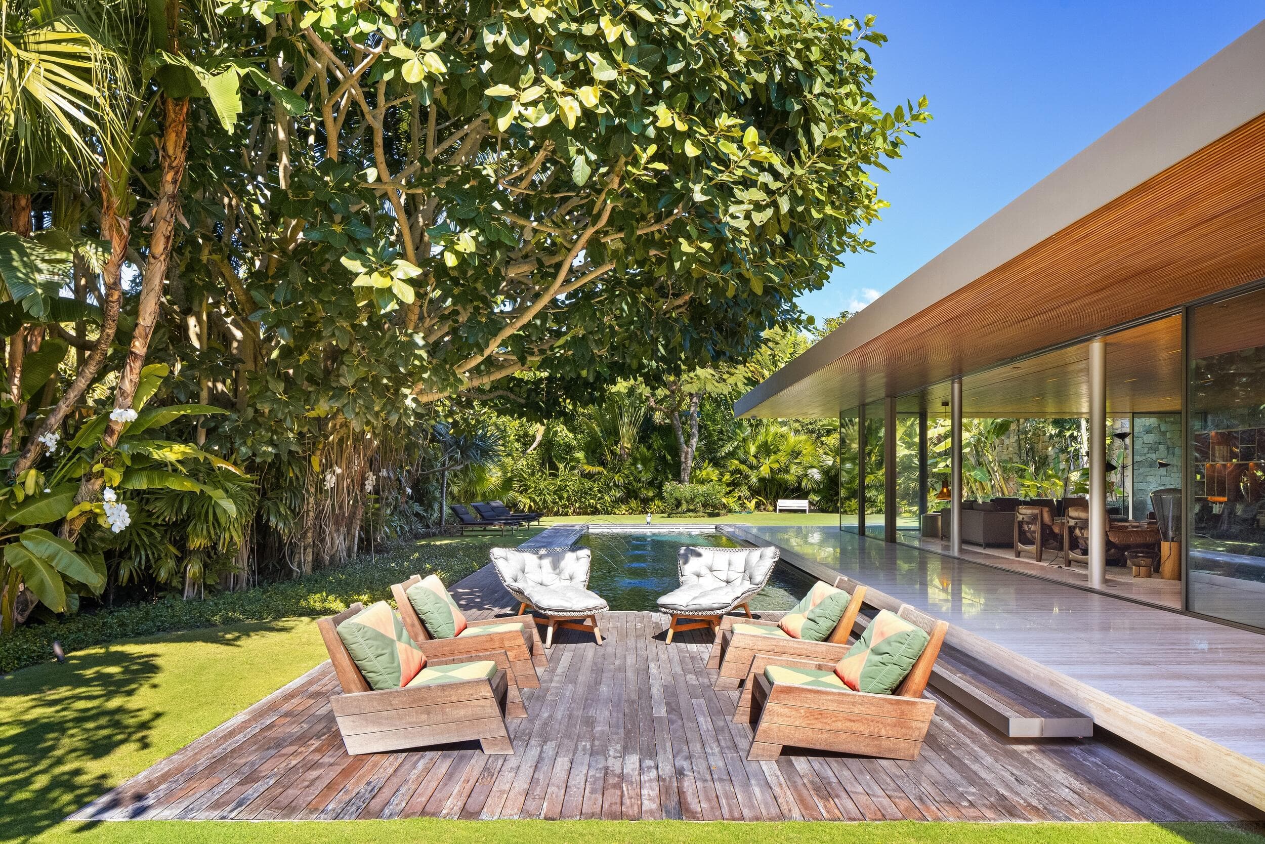 195 Via Marina, Palm Beach, FL 33480 — photo 10 of 86