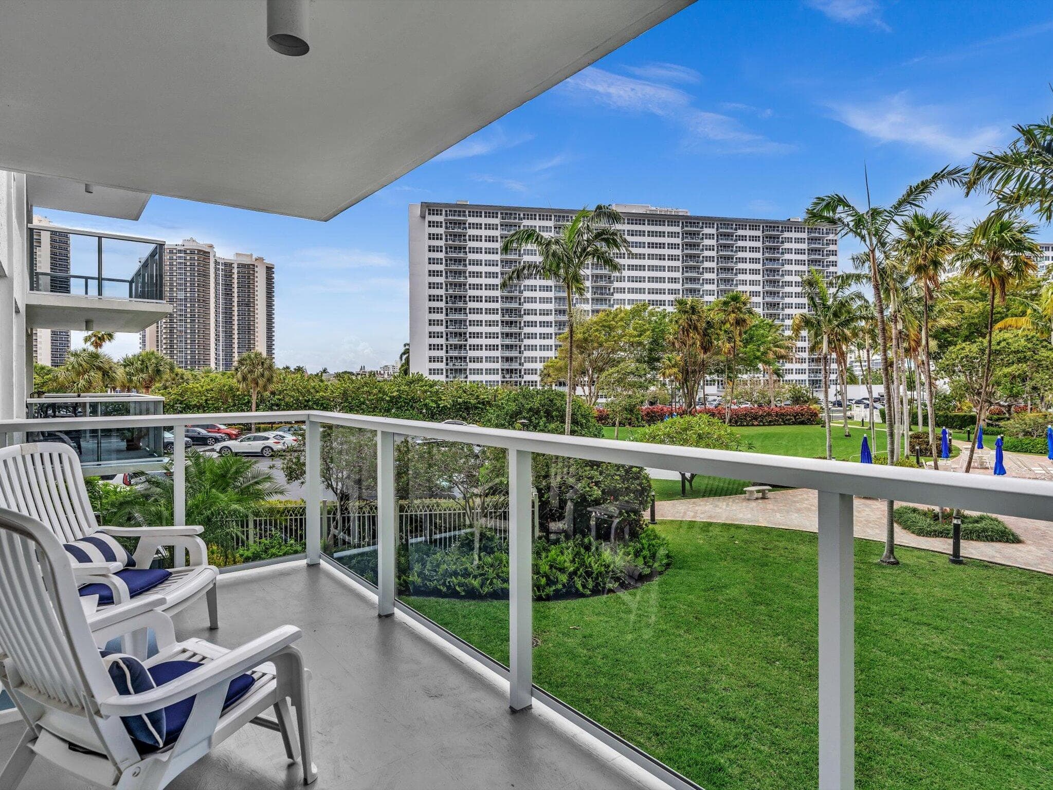 3300 NE 36th Street 217, FL 33308 — photo 4 of 43