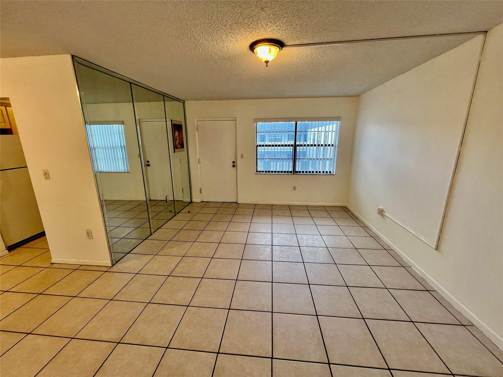 13500 NE 3rd Court 412, North Miami, FL 33161 — photo 6 of 18